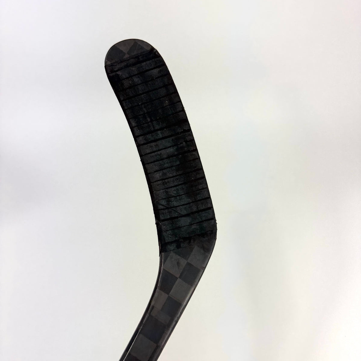 Used Left Black Bauer Vapor Hyperlite 2 | 107 Flex P92M Curve Grip | A486 - Top Flight Hockey