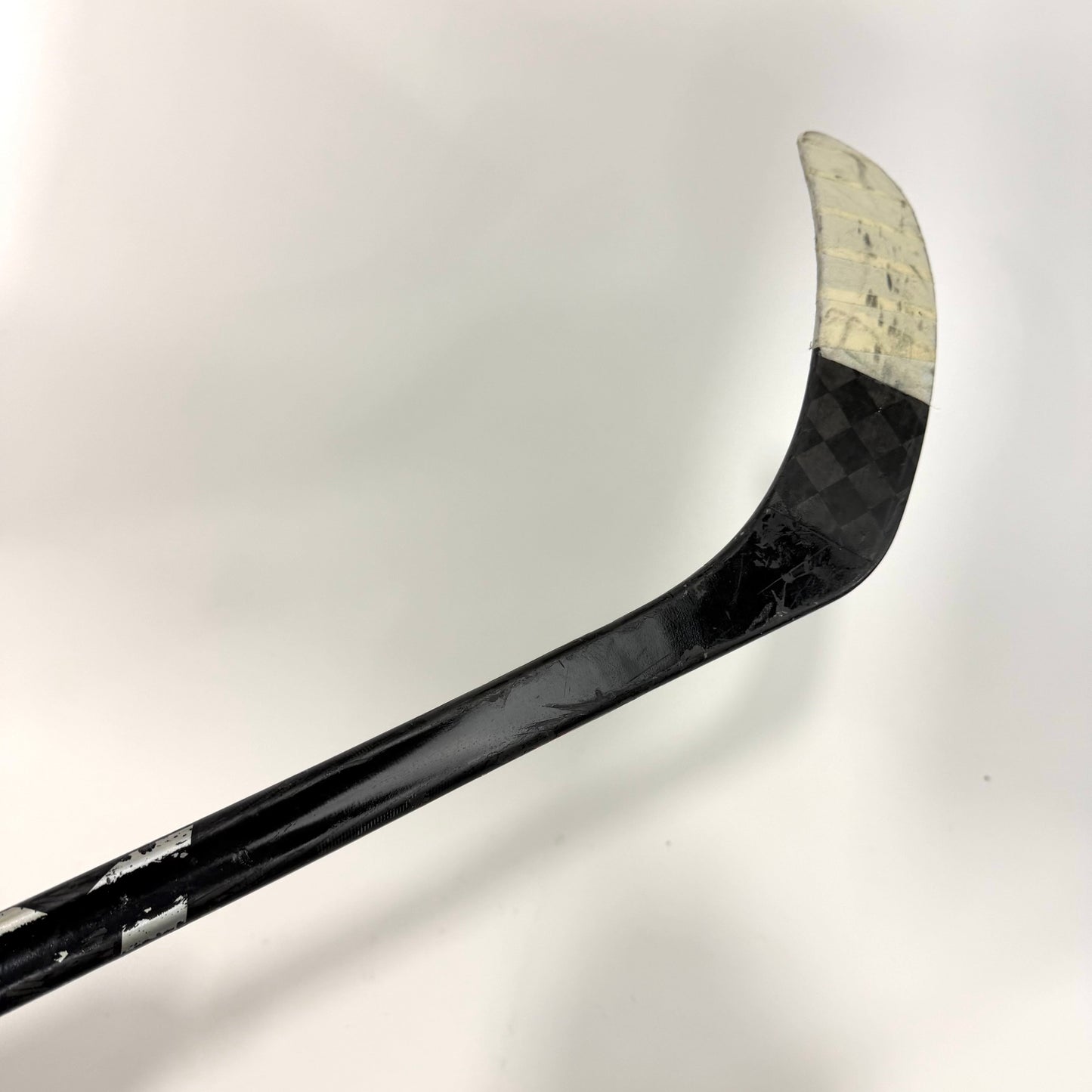 Used Right CCM Ribcor Trigger 7 Pro | 80 Flex P92 Curve Grip | AB955