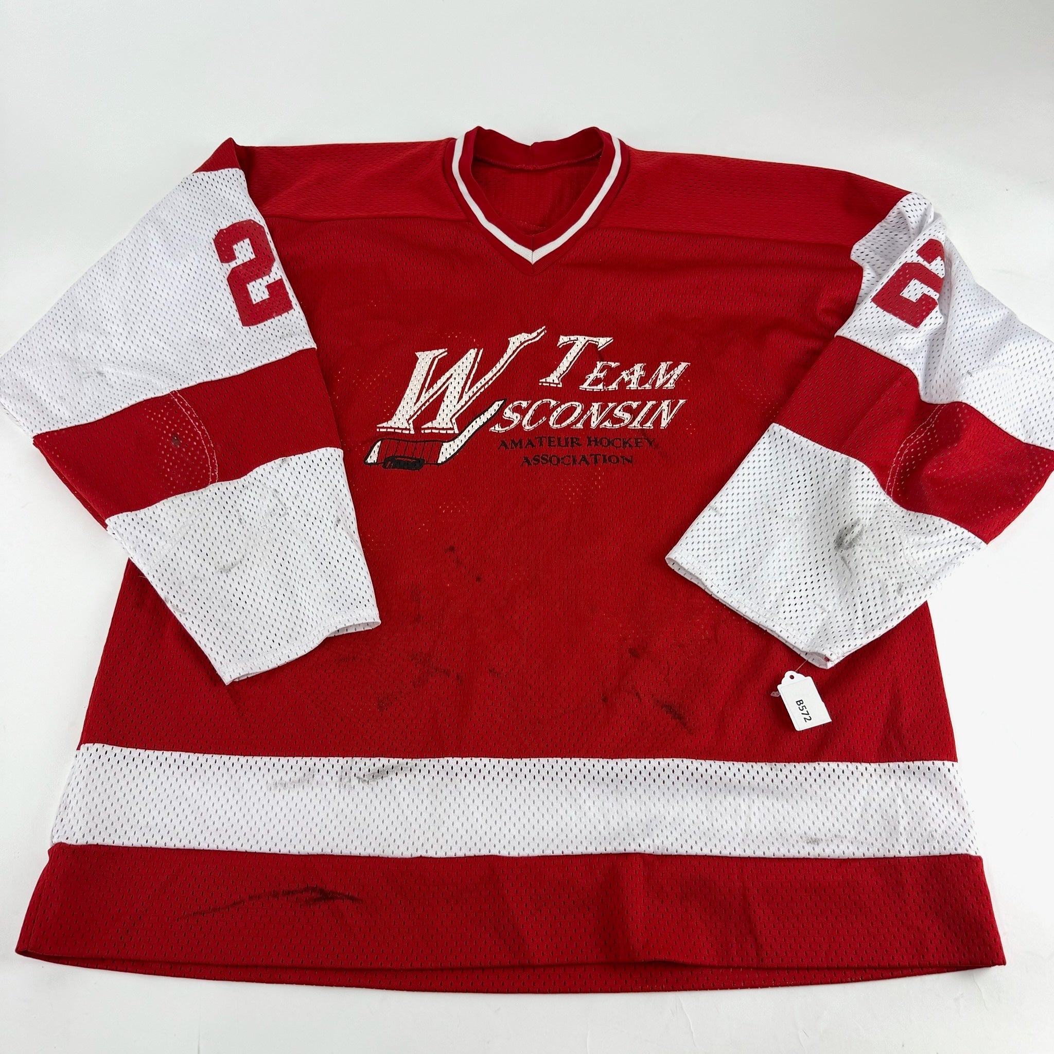 Used Red Mesh Practice Jersey | Team Wisconsin | Senior Large | B572 - Top Flight Hockey