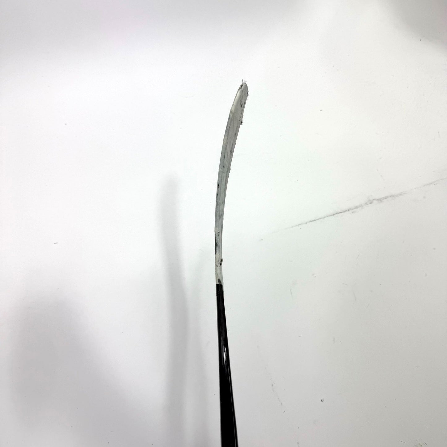 Used Left Warrior Covert QR6 Pro | 85 Flex w03 Curve Grip | Lukas Reichel | SIGNED - #BH164