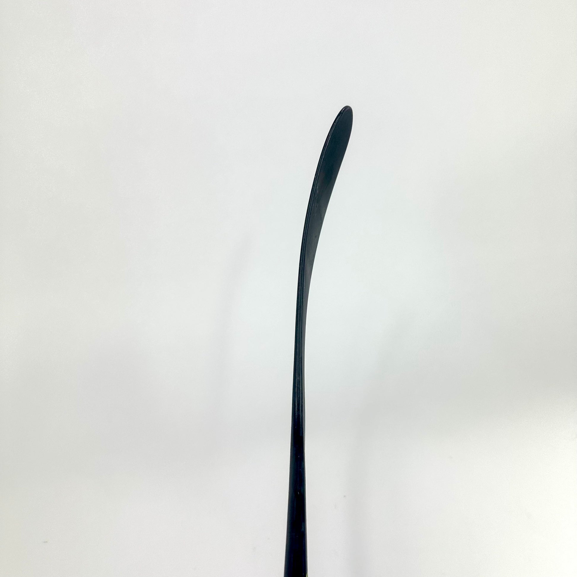 Used Left Green Bauer Vapor Flylite | 77 Flex P92M Curve Grip | Janmark | L484 - Top Flight Hockey