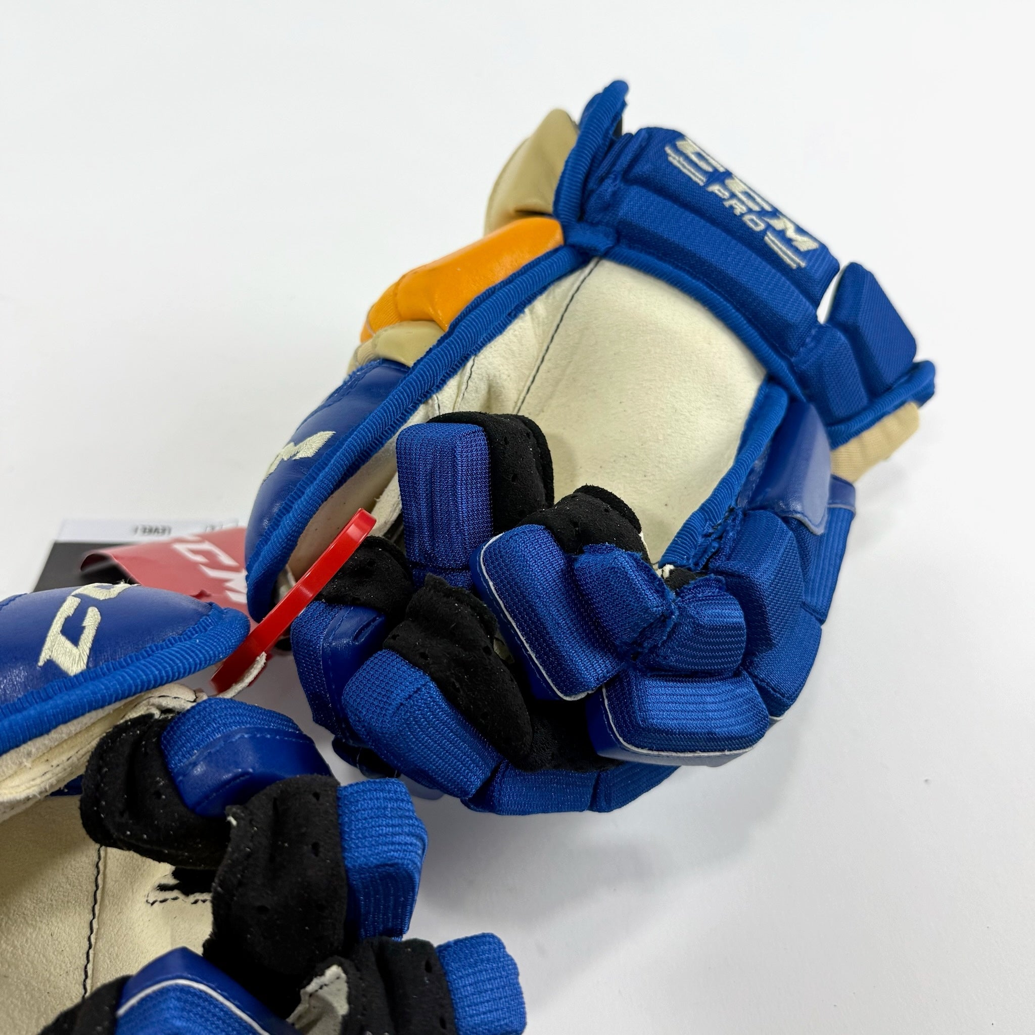 New STL Blues Heritage CCM HGCL Pro Gloves | 13" | D110 - Top Flight Hockey