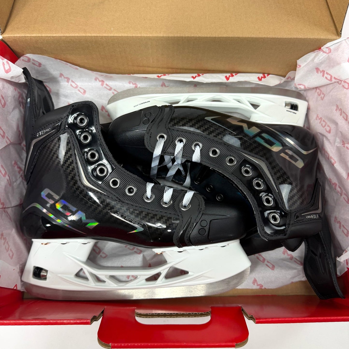 Brand New Total Custom CCM Jetspeed FT8 Pro Skates - Size 5.5 - Regular