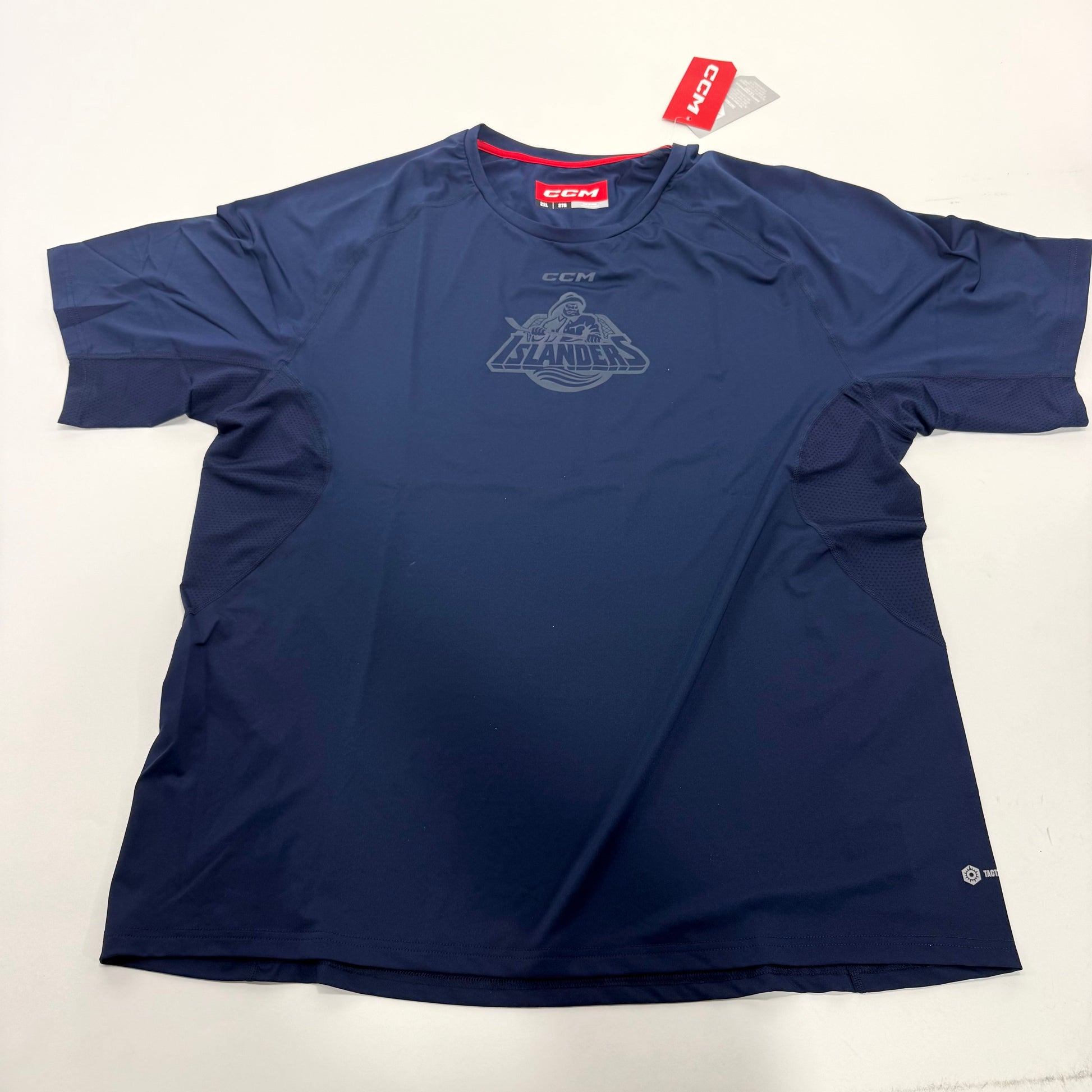 New CCM New York Islanders Short Sleeve Training Tee | Senior XXL | #191520573614 - Top Flight Hockey