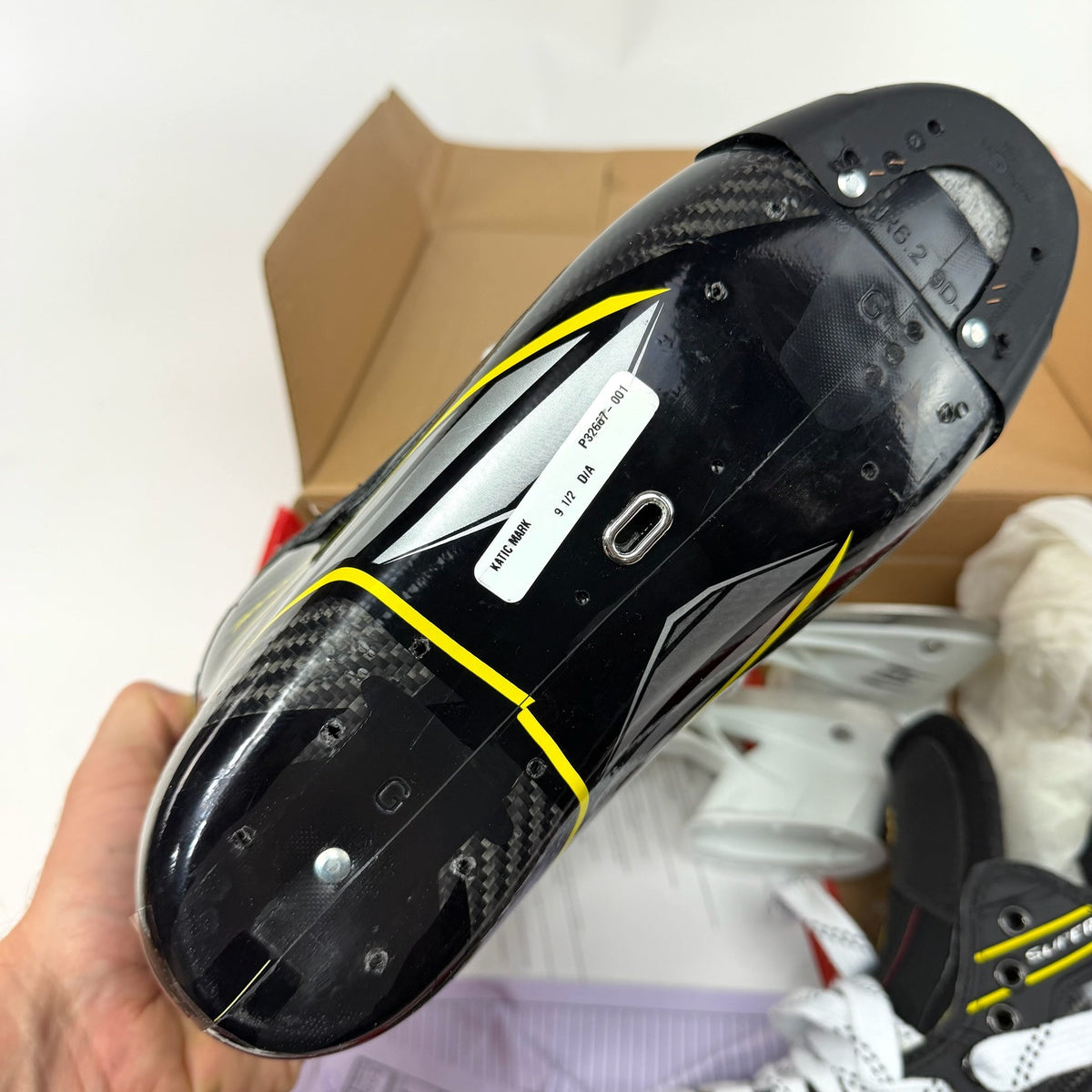 New CCM Super Tacks Skates | 9.5 D | CCM293 - Top Flight Hockey