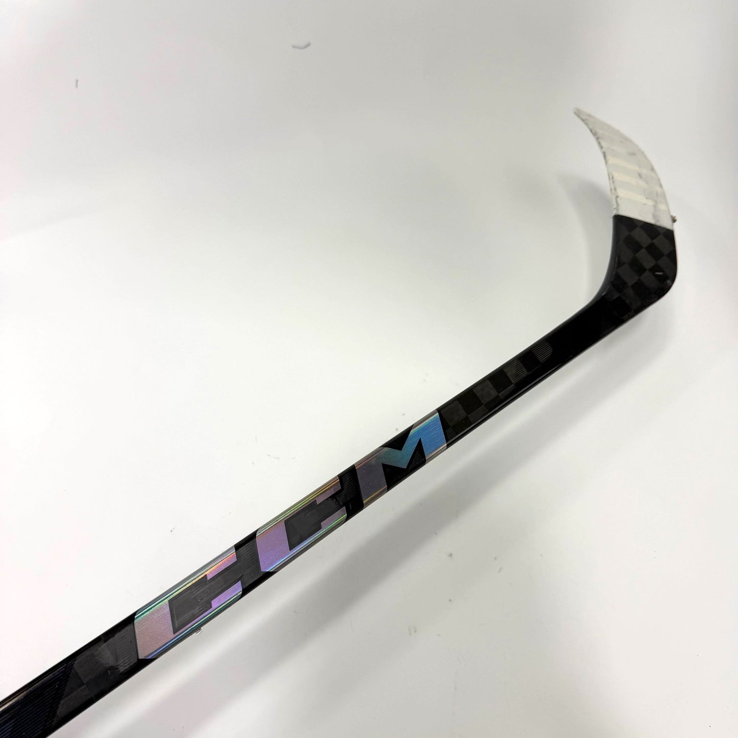 Used Right CCM Jetspeed FT7 Pro | 95 Flex P28M Curve Grip | AB823