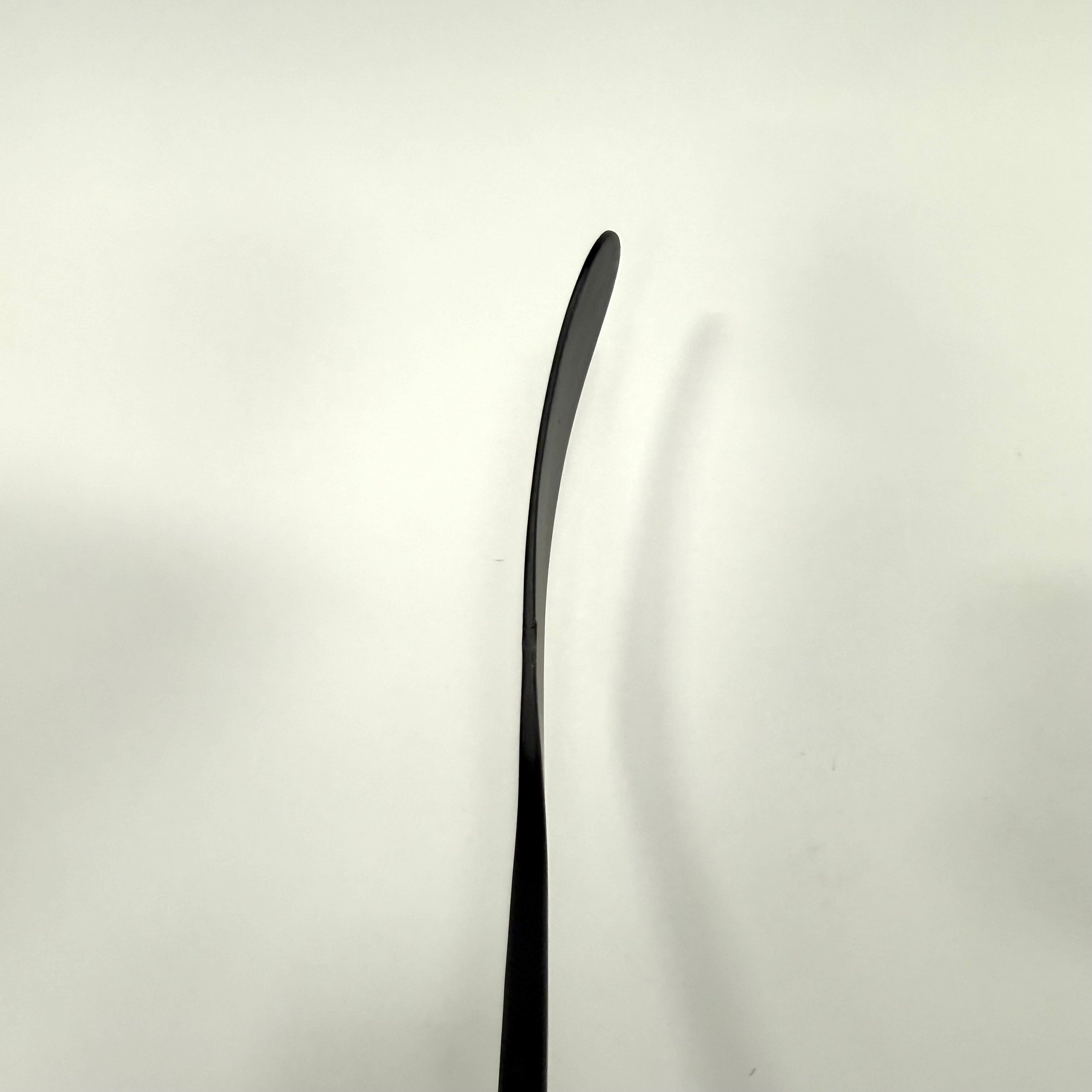 Broken Caleb Jones CCM Tacks ASV Pro | CH29