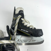 Used CCM 9060 Skates | Size Youth 11 - C370