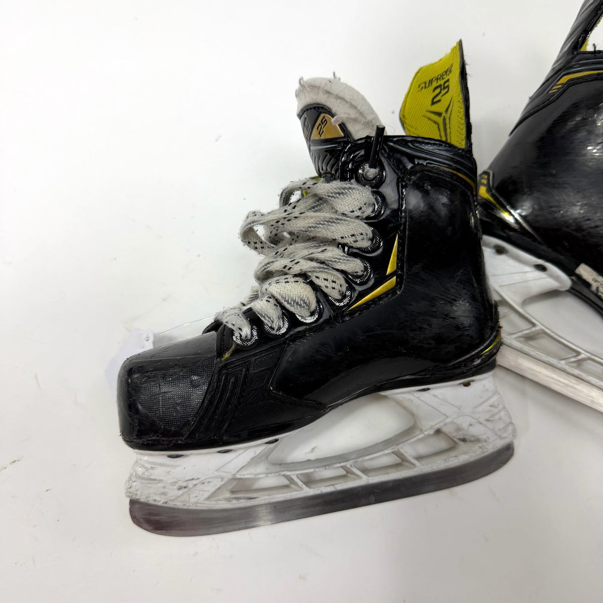 Used Bauer Supreme 2S Skates | Yth 12.5 D | AB380 - Top Flight Hockey
