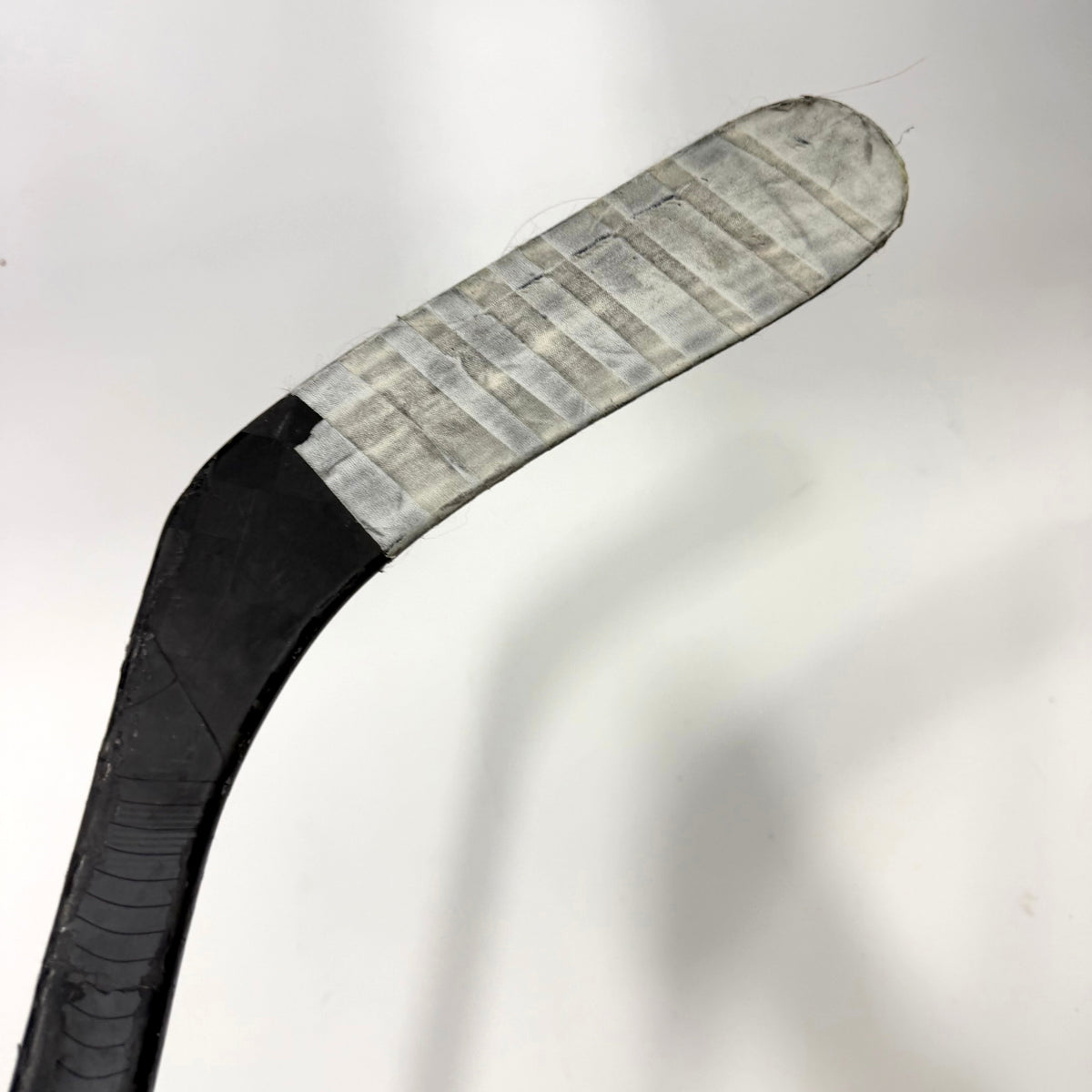 Used Right CCM Ribcore Trigger 6 Pro | 55 Flex P88 Curve Grip | AB192 - Top Flight Hockey