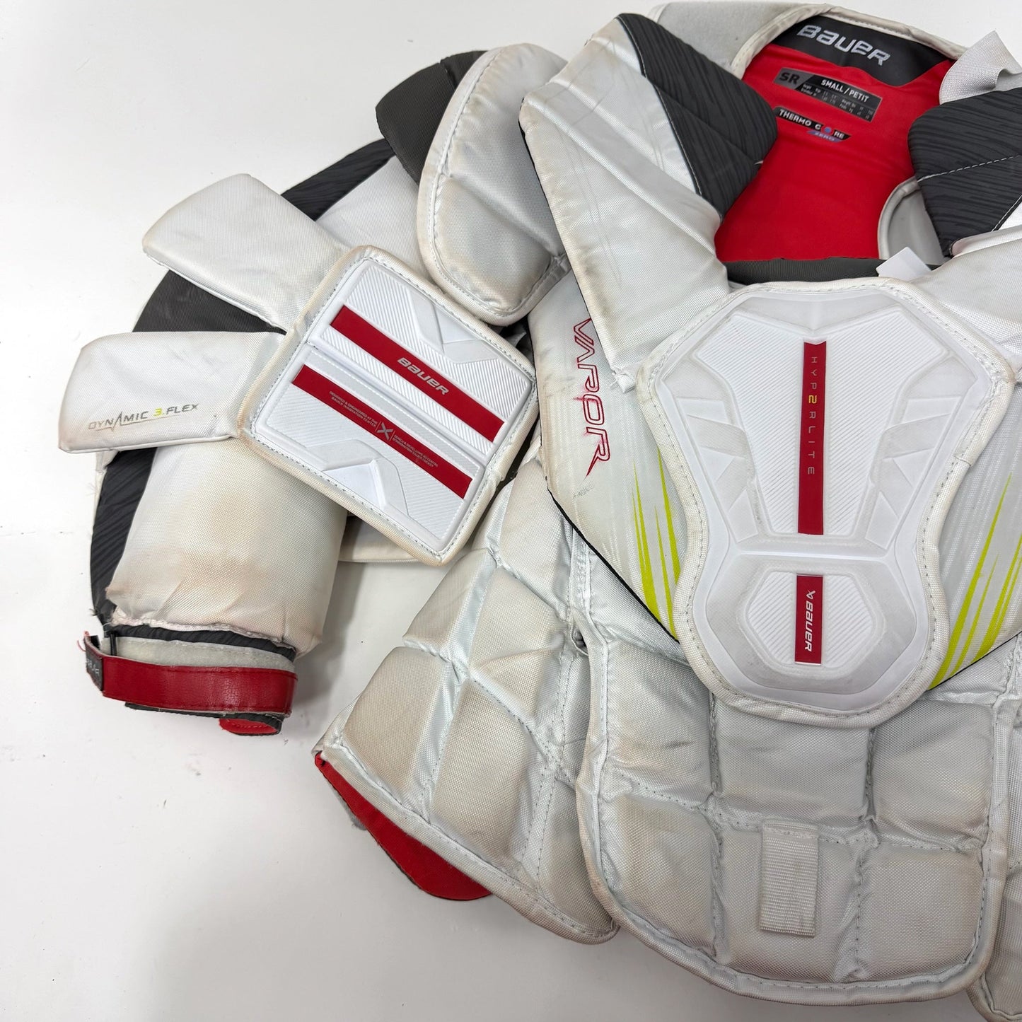 Used Bauer Vapor Hyperlite 2 Goalie Chest Protector | Senior Small | AB534