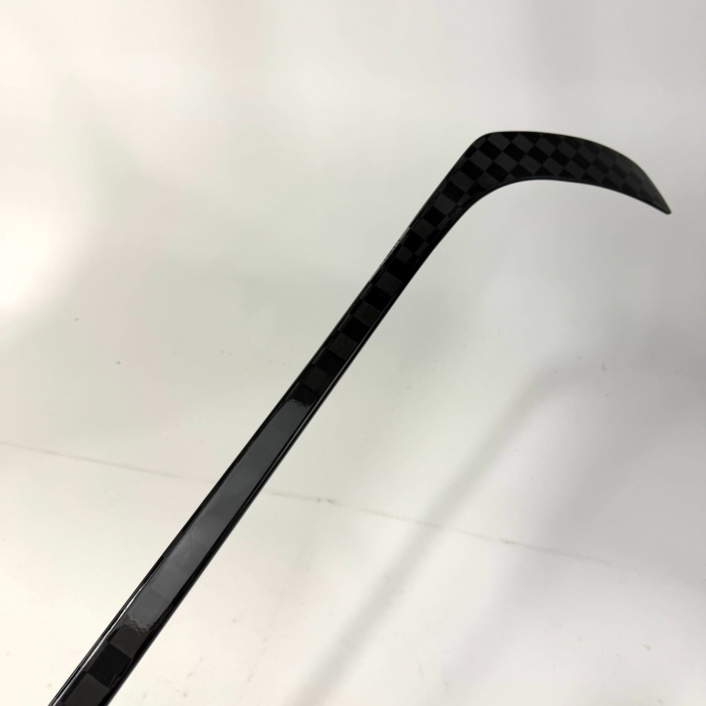 New Left HSM Pro Blackout Extra Lite | 65 Flex P28 Curve Grip | AB426