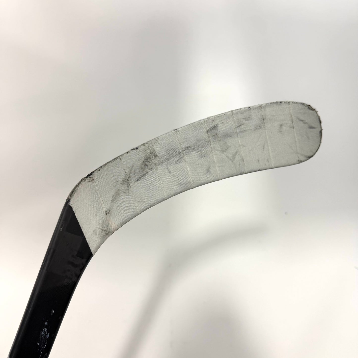 Used Right Blue CCM Jetspeed FT8 Pro | 85 Flex P92 Curve Grip | AB952