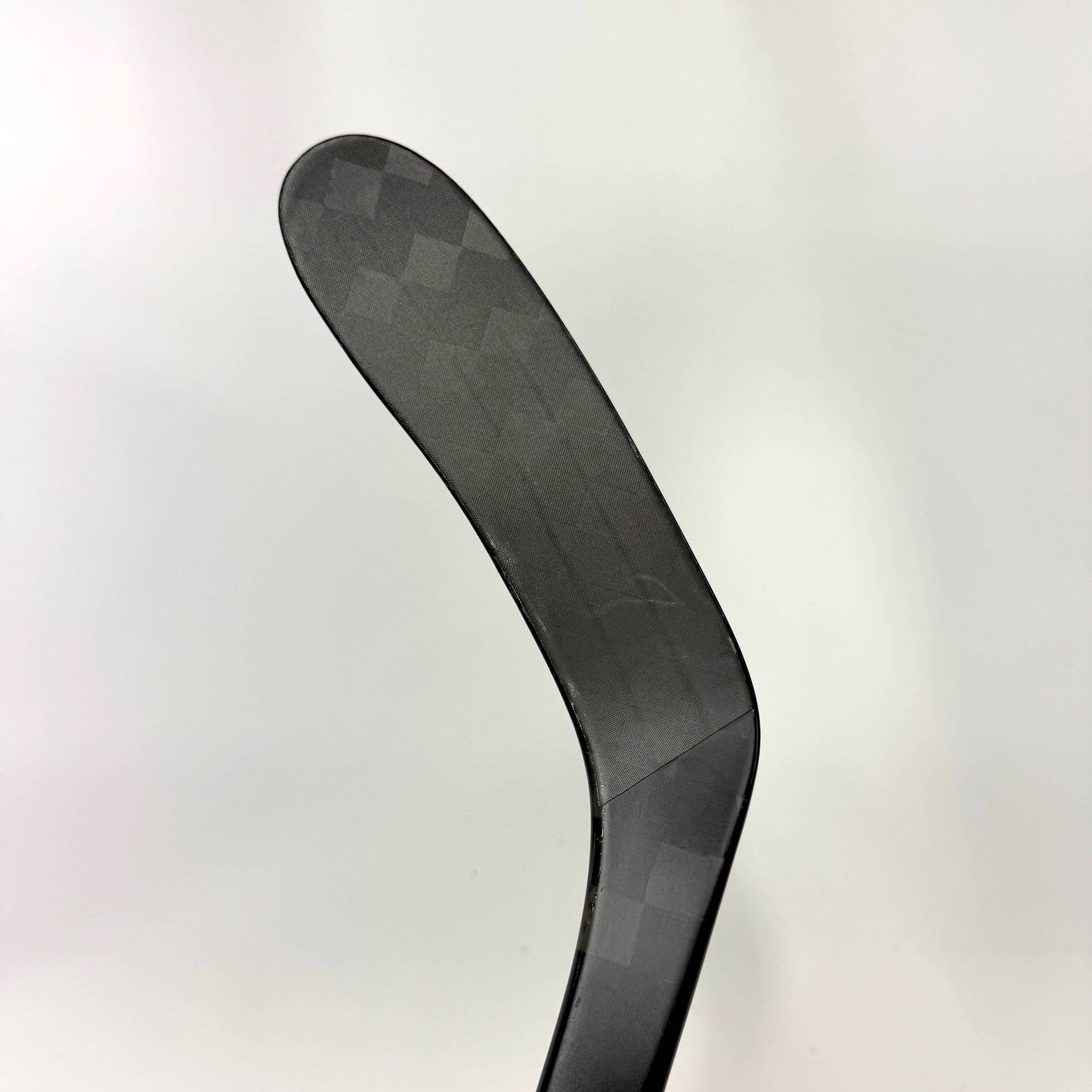 New Left CCM Ribcor Trigger 10 Pro | 75 Flex P28 Curve Grip | AB827