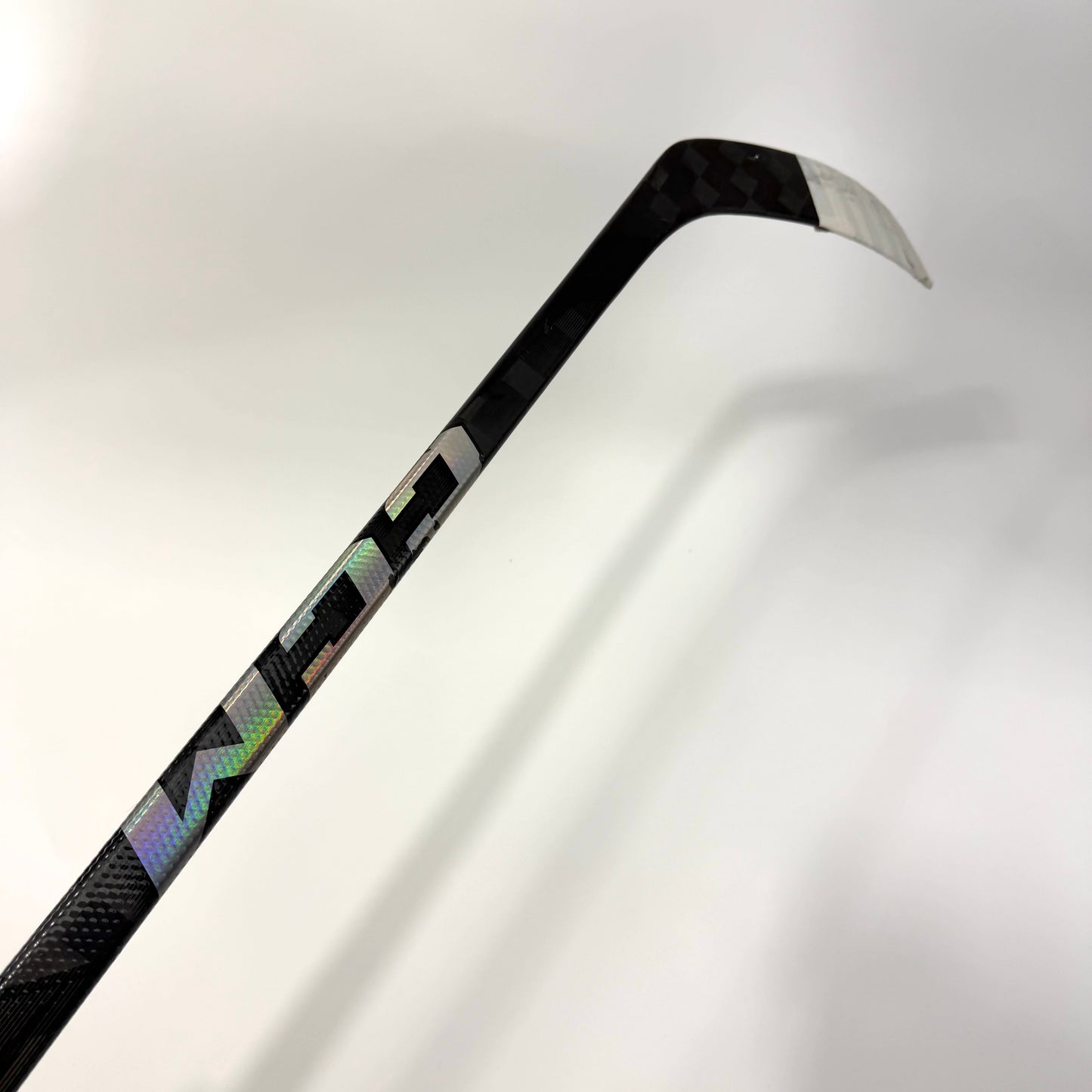 Used Left Black CCM Jetspeed FT7 Pro | 80 Flex P28 Curve Grip | AB720