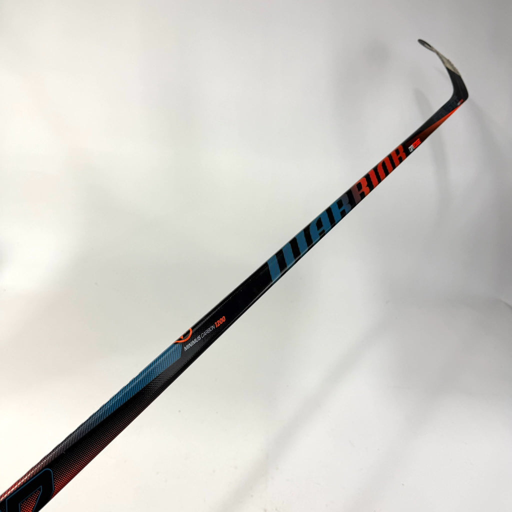 Used Right Warrior Covert QR Edge | 75 Flex P28 Curve Grip | R148 - Top Flight Hockey