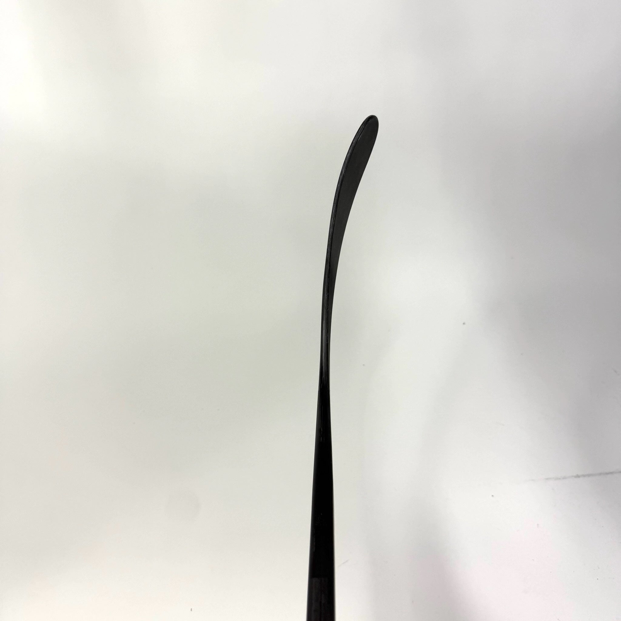 New Left CCM Ribcor Trigger 10 Pro | 65 Flex P28 Curve Grip | J229