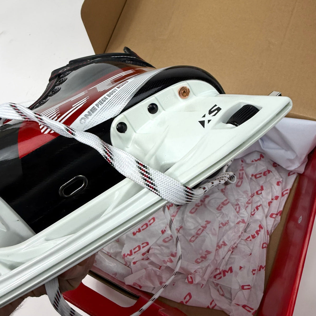 New CCM Jetspeed FT4 Skates | 5 R | CCM496 - Top Flight Hockey