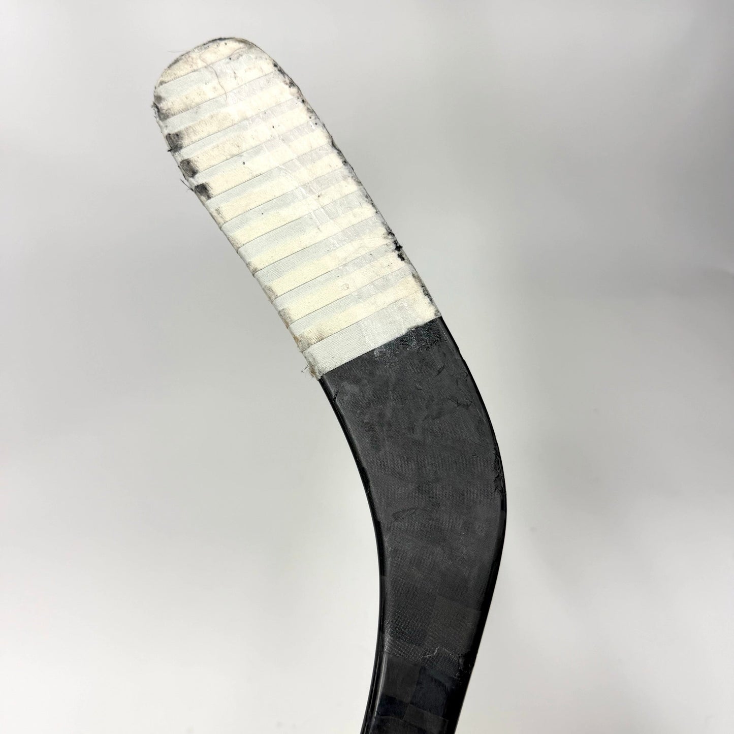 Used Left Blue/Red Bauer Nexus Tracer | 55 Flex P88 Curve Grip | AB692
