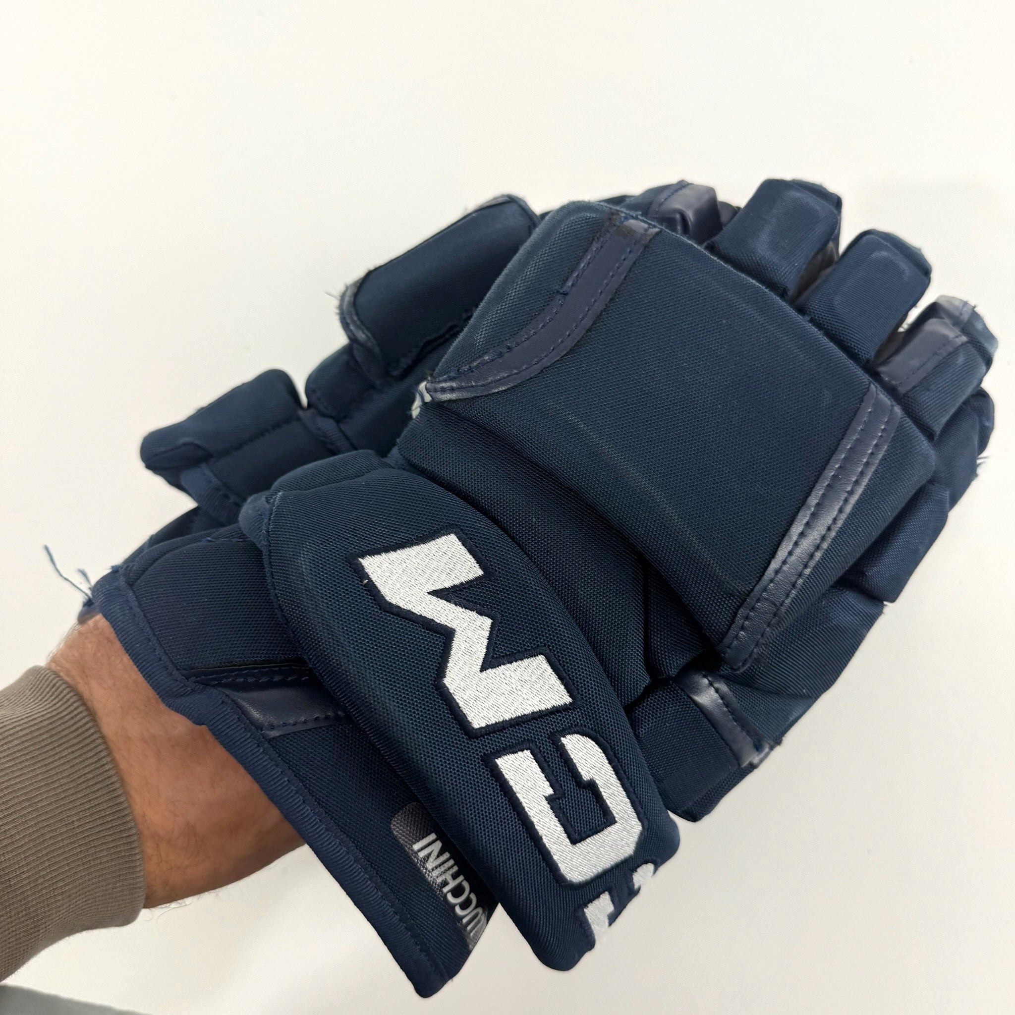 Used Navy CCM HG12 Gloves | 15" | D358