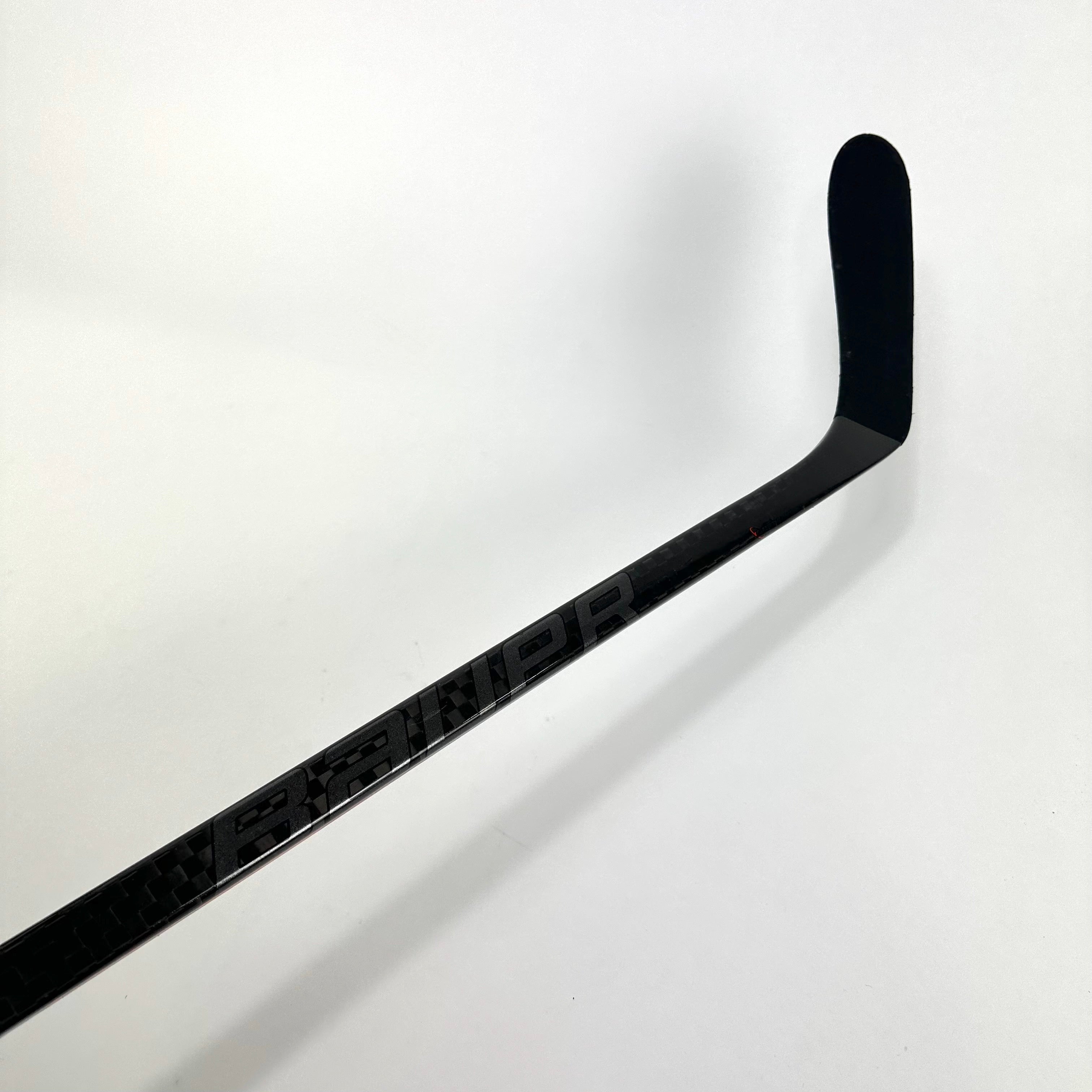 Used Once KUCHEROV Blacked Out Bauer Hyperlite G3 Profile - 77 Flex - Kucherov Curve - Stick#65