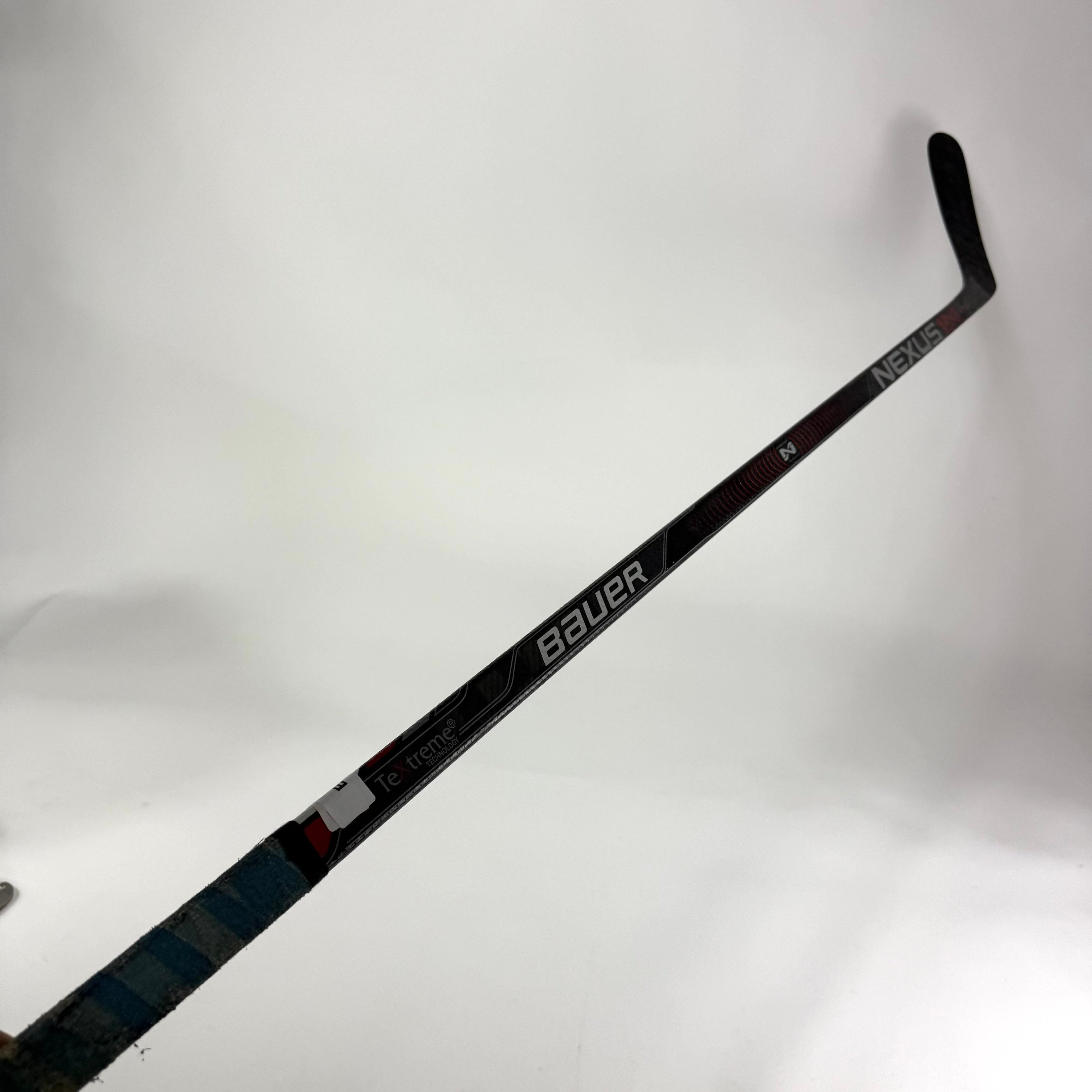 Used Left Red Bauer Nexus 1N | 87 Flex P92M Curve Grip | E761 - Top Flight Hockey
