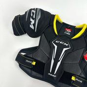 Brand New CCM 9550 Shoulder Pads - Senior Large