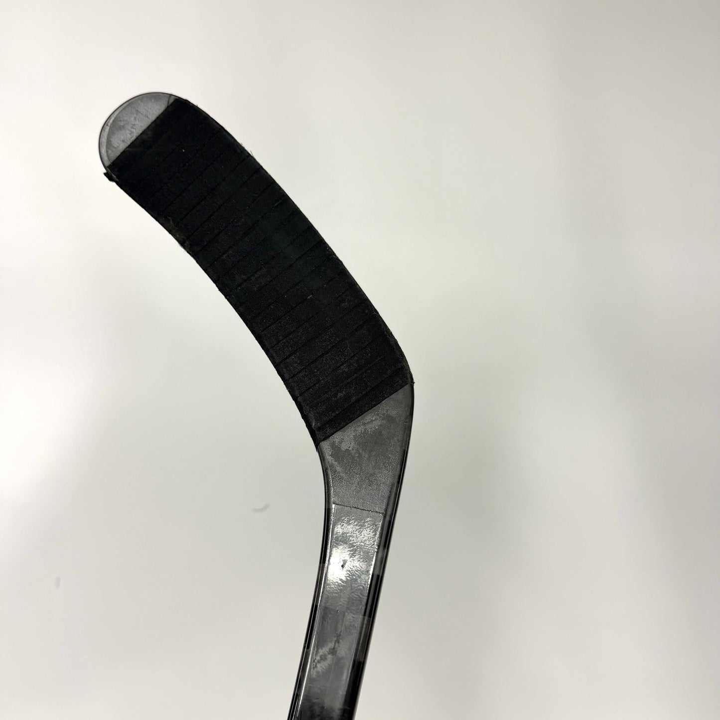 Used Left Black Bauer Vapor Flylite | 107 Flex P92M Curve Grip | AB736