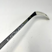 Used Left Handed Silver Bauer Vapor Flylite 87 Flex P28 Curve Grip J282 | KOSTIN - STL Blues