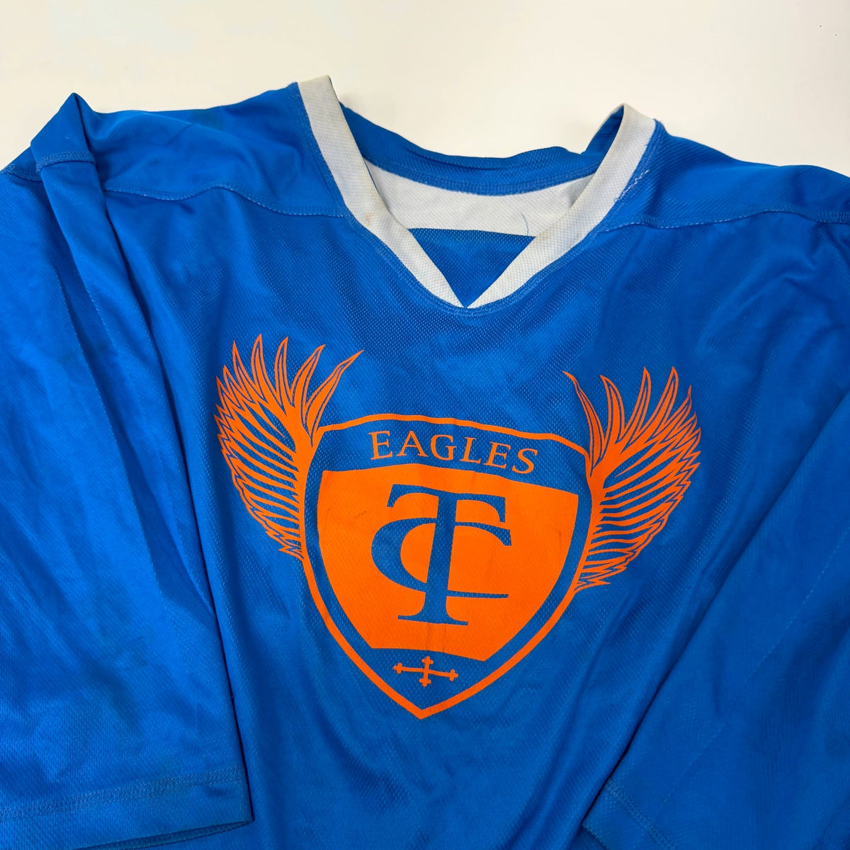 Used Royal and White Reversible TC Eagles Practice Jersey | Medium/Large | AB167 - Top Flight Hockey