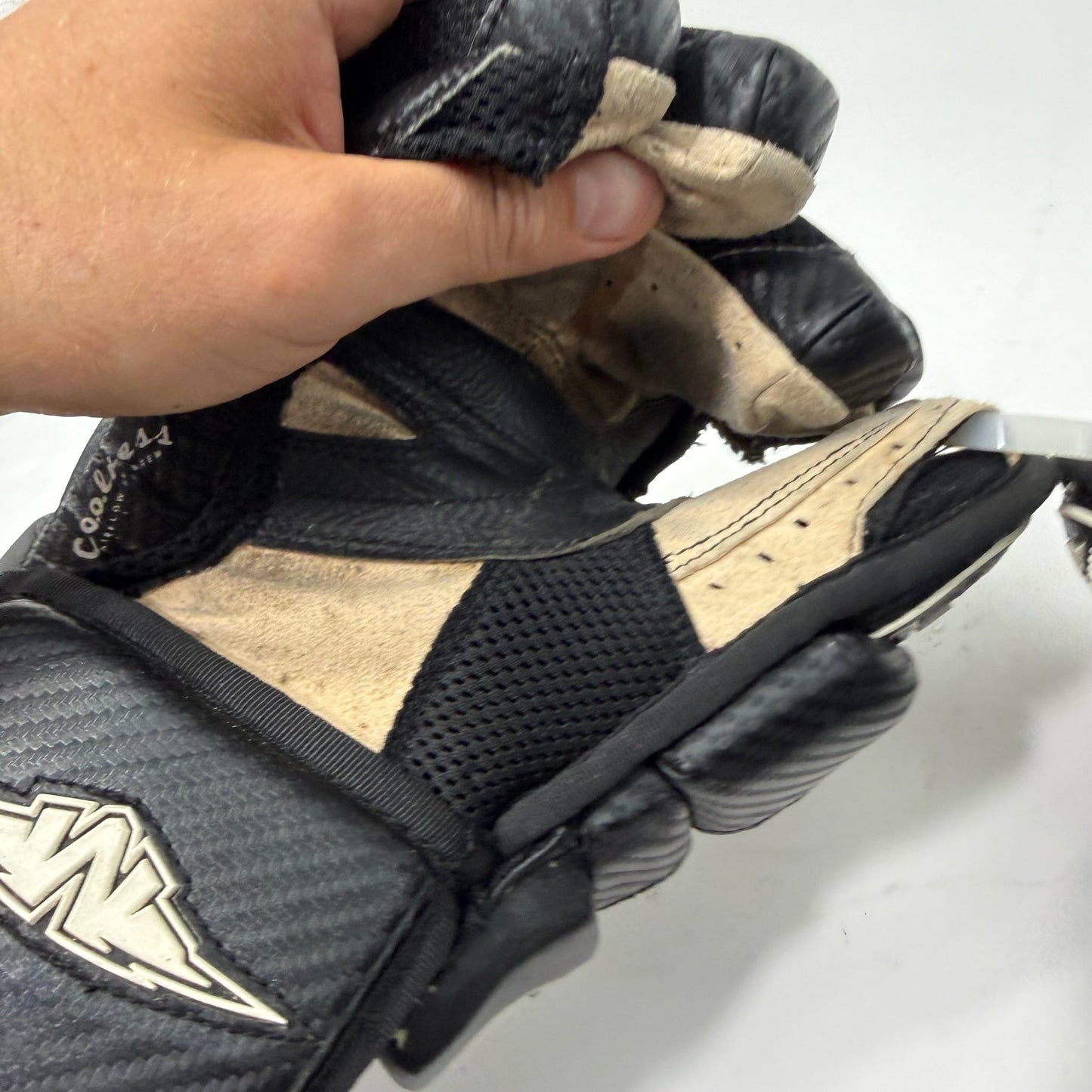 Used Black Mission Gloves | 14" | AB880