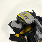 Used Bauer Supreme Total One NXG Shoulder Pads | Senior Small | A1063