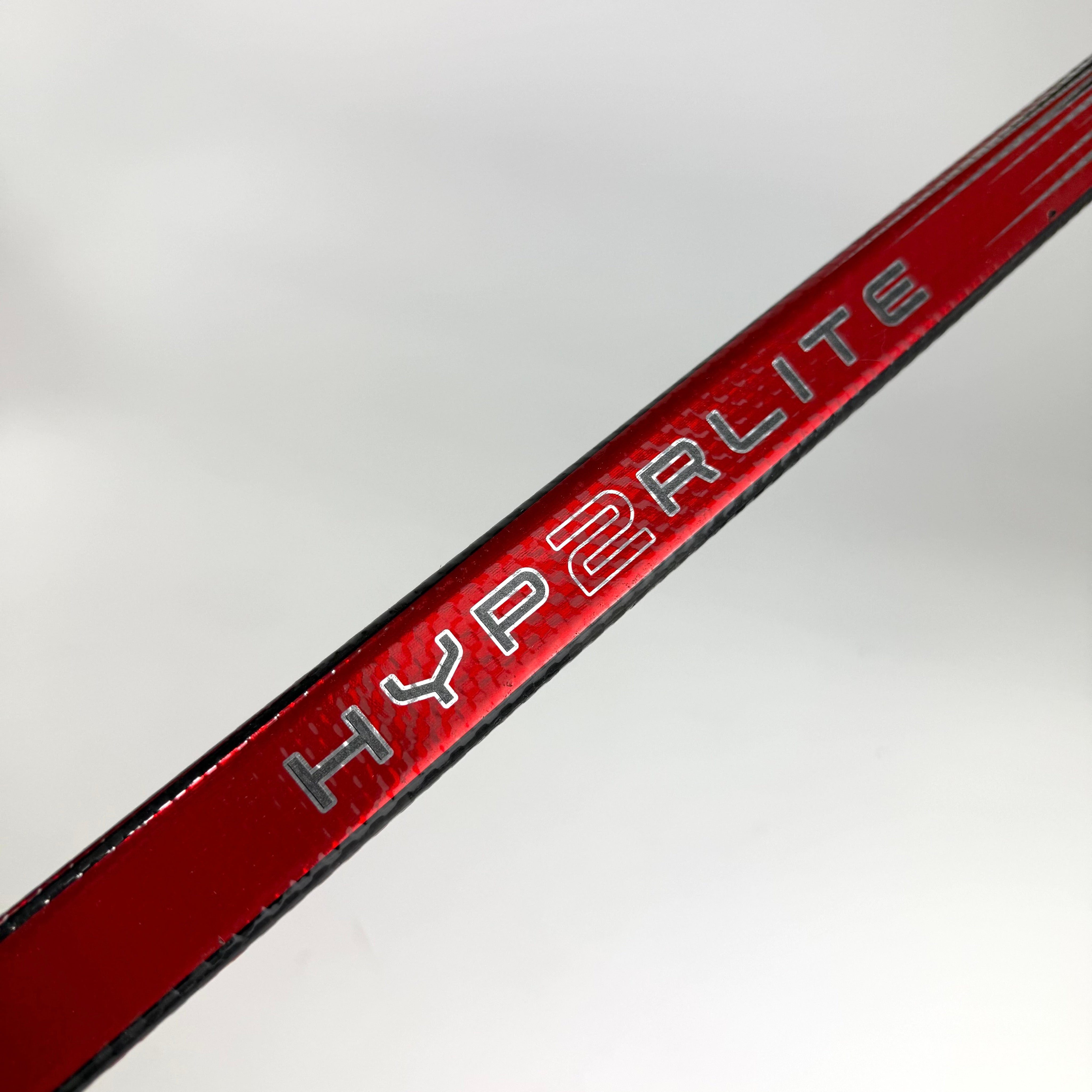 Repaired Right Red Bauer Vapor Hyperlite 2 | 77 Flex P92 Curve Grip | R30 - Top Flight Hockey