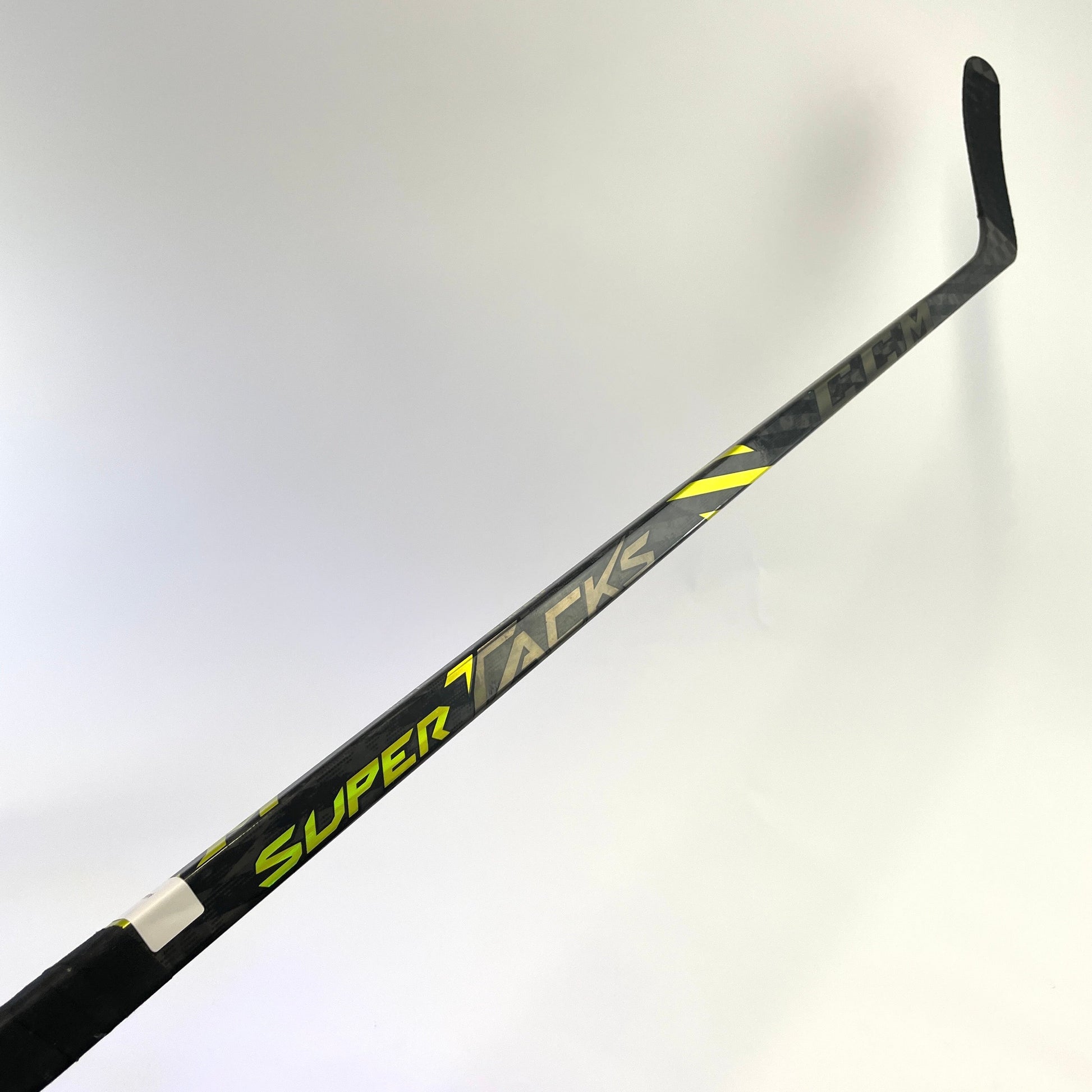 Used Left Handed CCM SuperTacks AS4 Pro | P40 Like Curve | 90 Flex | Grip | A682 - Top Flight Hockey