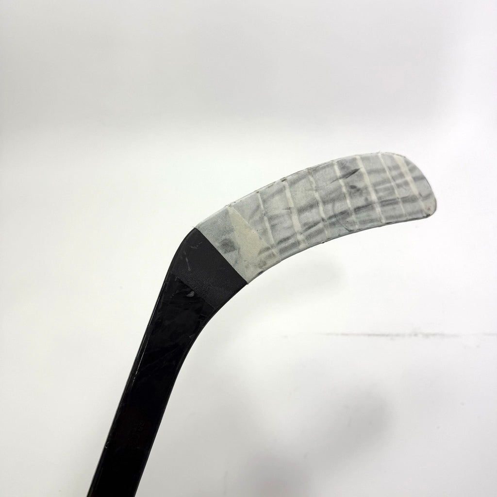 Used Left Warrior Covert QR6 Pro | 85 Flex w03 Curve Grip | Lukas Reichel | BH152 - Top Flight Hockey