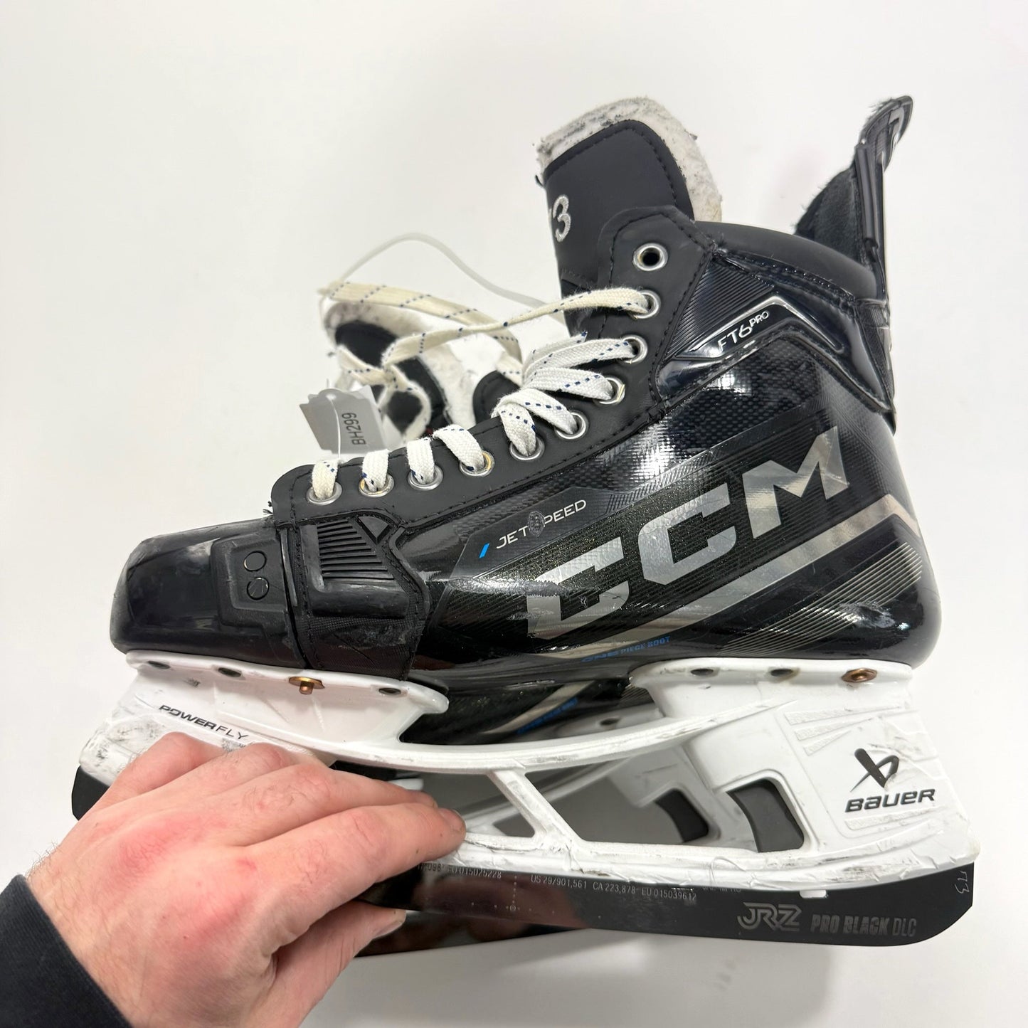 Used Black CCM Jetspeed FT6 Pro Skates | 8.5 D | Chicago Blackhawks Lukas Reichel | BH299