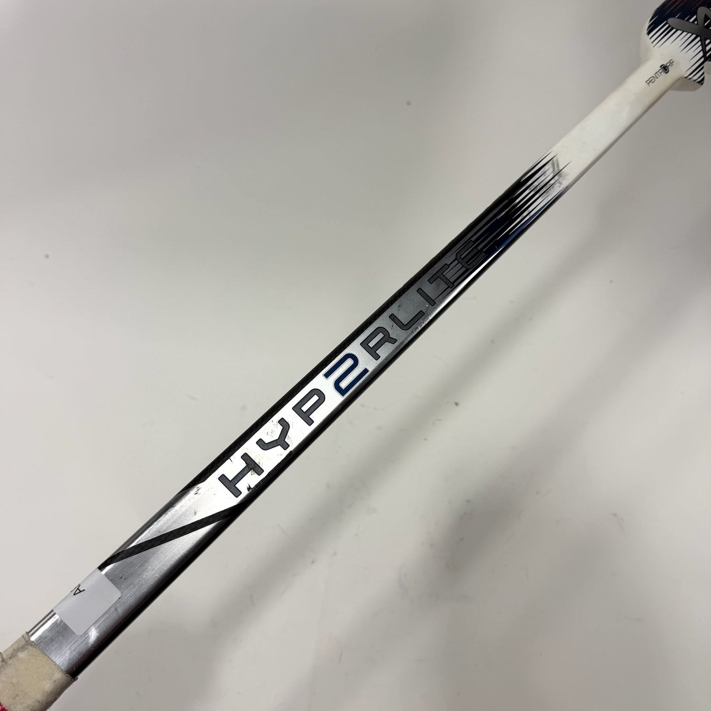 Used Regular Red/White/Navy Bauer Vapor Hyperlite 2 Goalie Stick | 26" Paddle P34 Curve | AB709