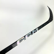 New Right CCM Ribcore Trigger 8 Pro | 100 Flex P28 Curve Grip | Bouchard L229