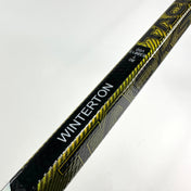 New Right CCM Tacks AS-V Pro | P90M Curve 80 Flex Grip | Winterton | M603