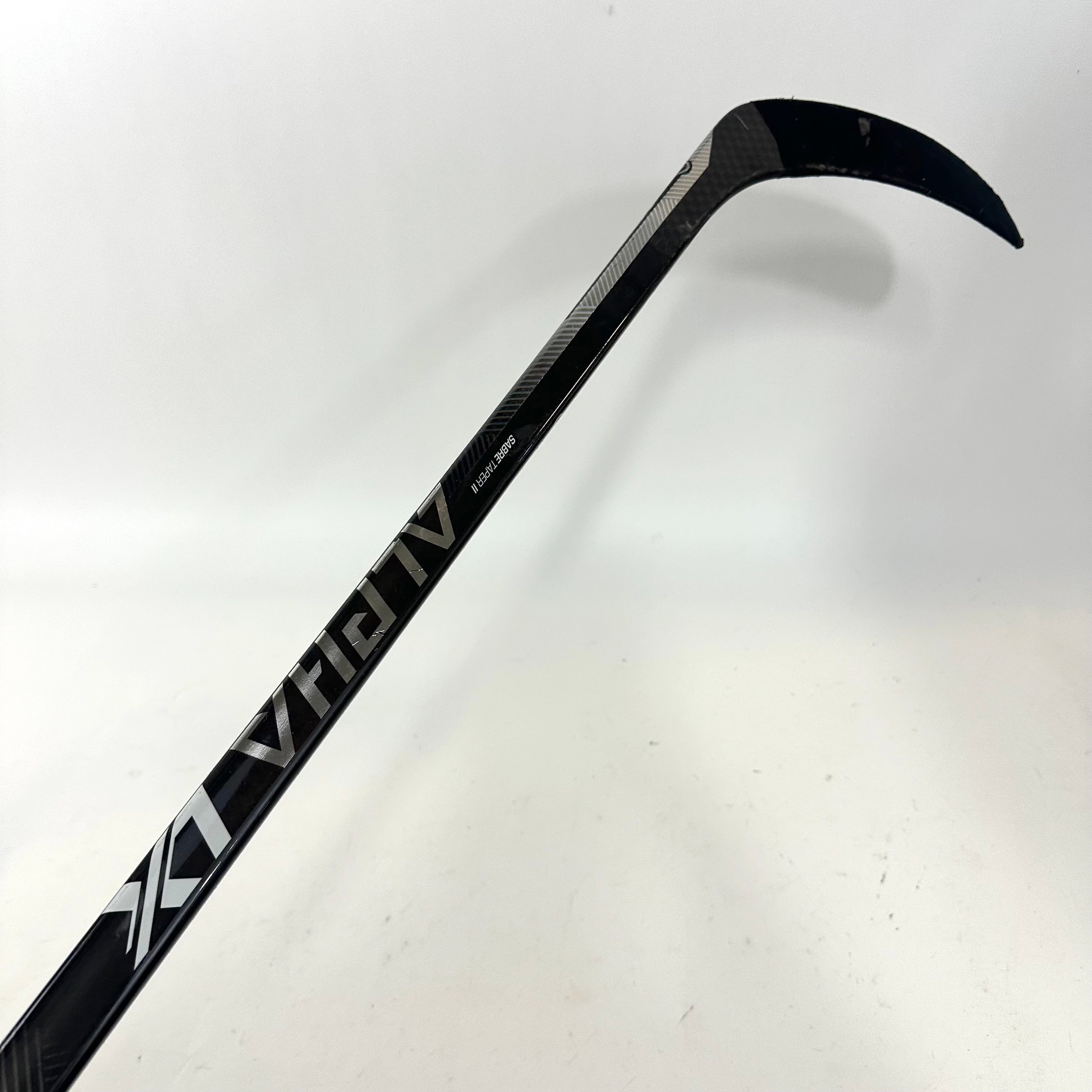 Used Left Handed White Warrior Alpha LX Pro | 90 Flex | P92 Curve | Dadonov | Grip | A304