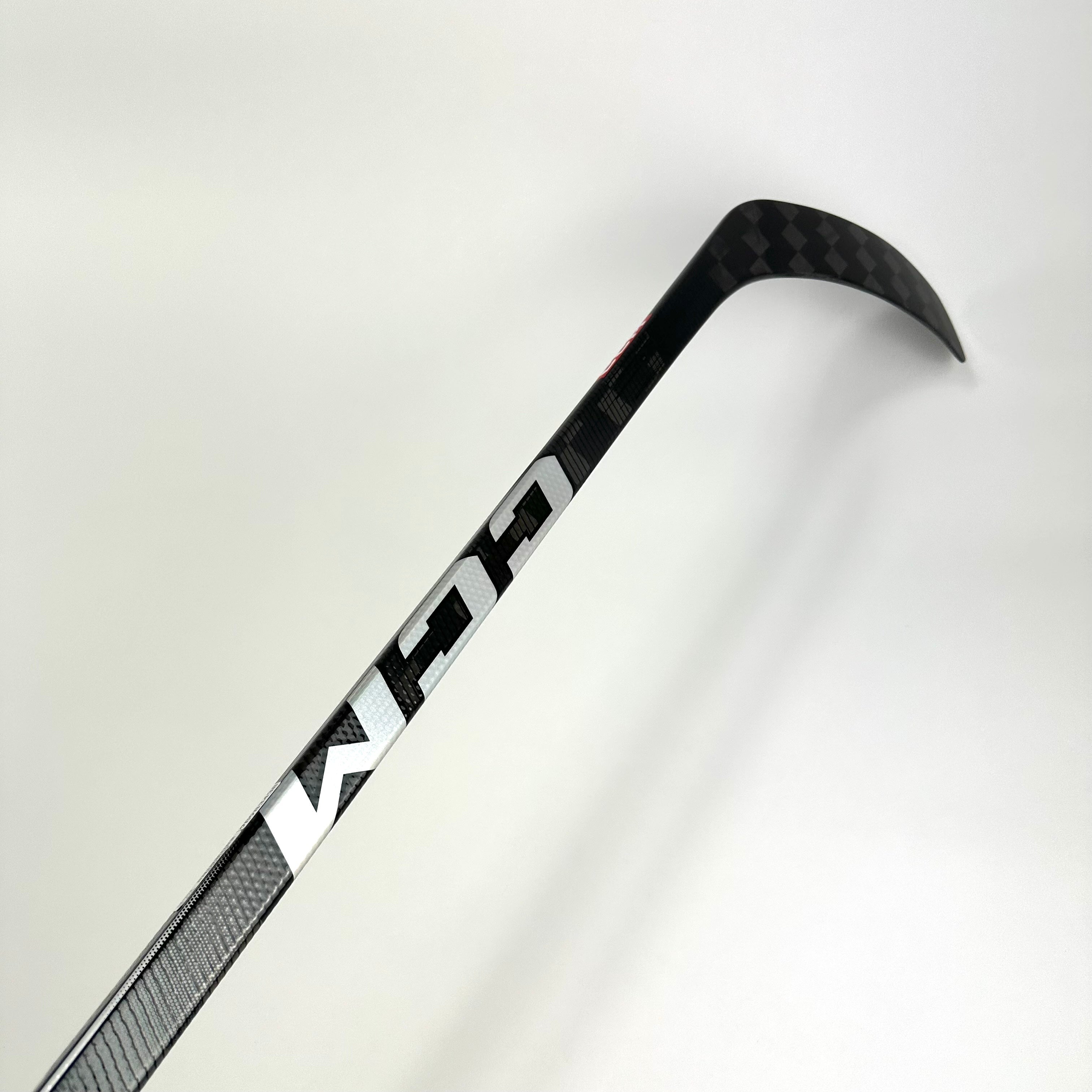 New Left Chrome CCM Jetspeed FT6 Pro | 85 Flex P90 Curve Grip | Larkin | L94