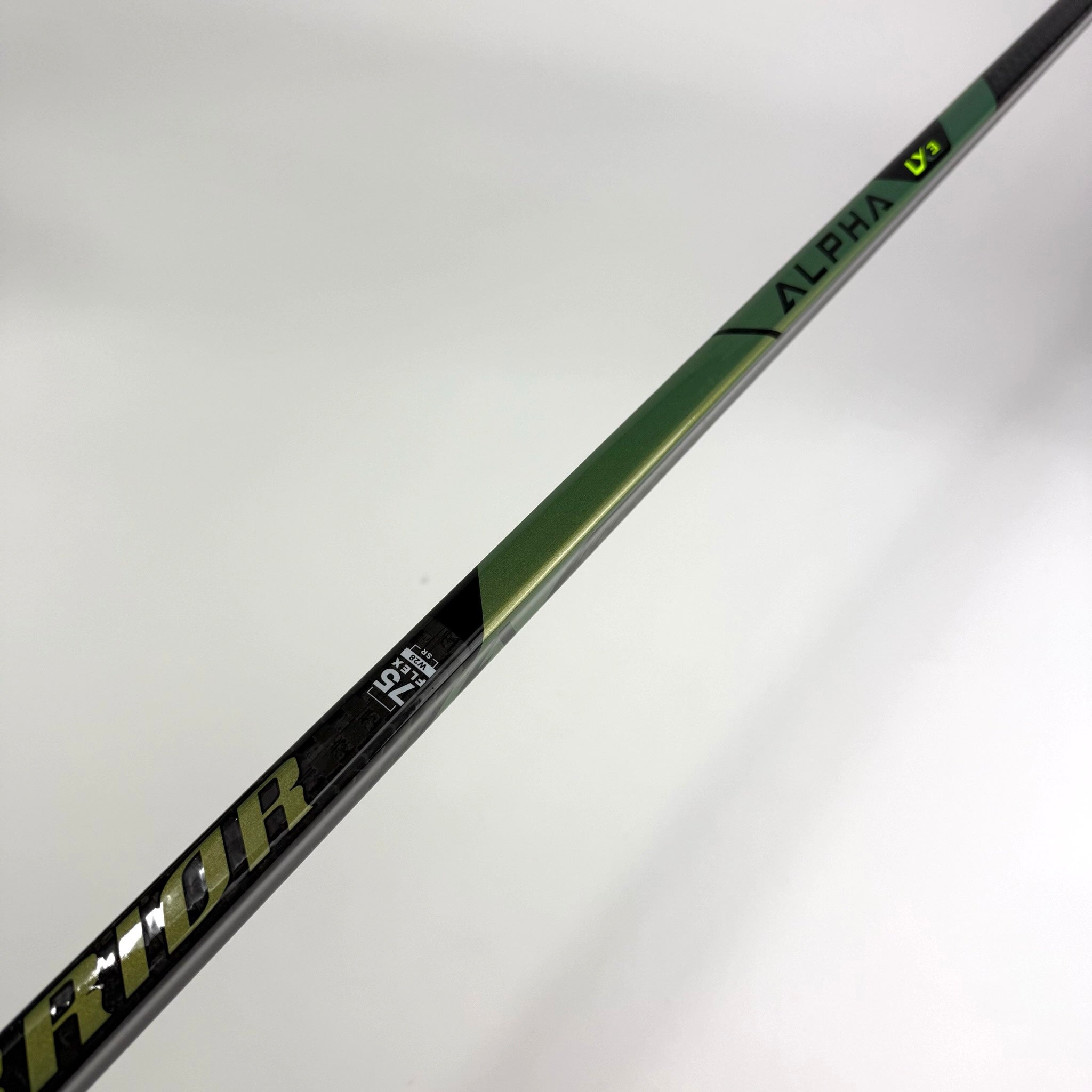 New Right Warrior Alpha LX3 | 75 Flex W28 Curve Grip | F455 - Top Flight Hockey