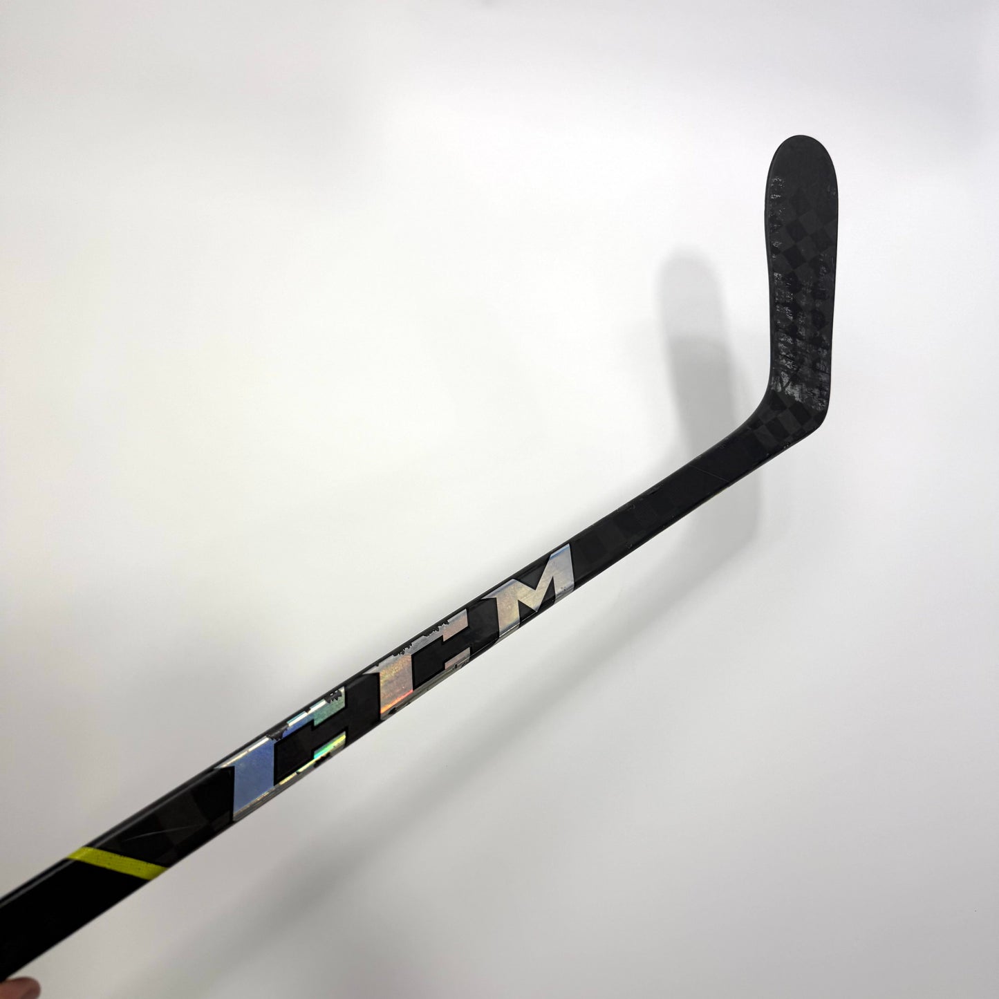 Used Left CCM Super Tacks AS3 Pro | 95 Flex P28 Curve Grip | BH440