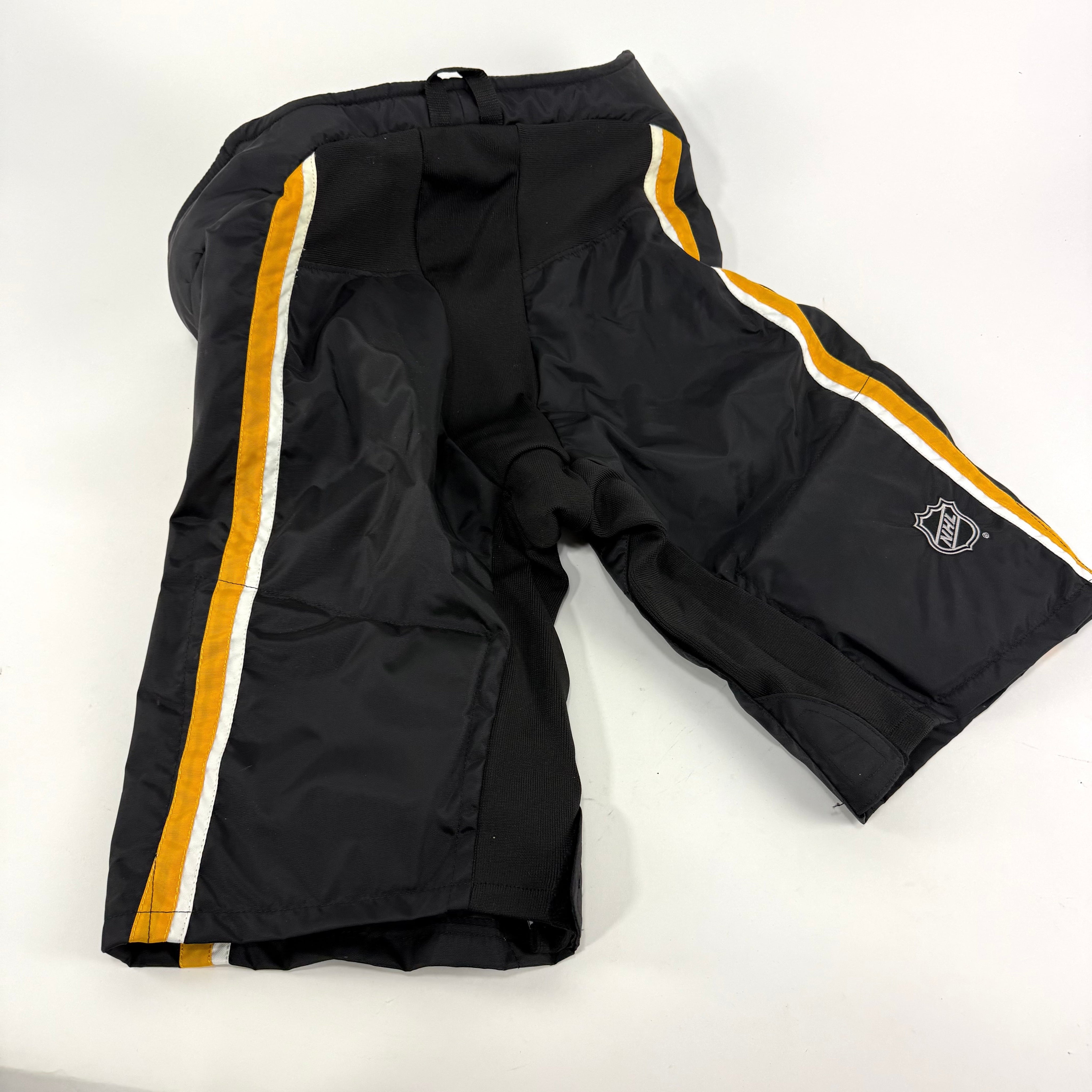 New Black Calgary Flames CCM PP90 Shell | L +2 - Top Flight Hockey