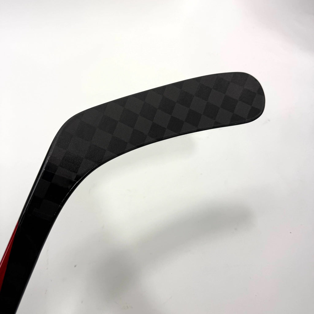 New Right Red Bauer Nexus Sync | 102 Flex P92 Curve Grip | Connor Murphy | BH121 - Top Flight Hockey