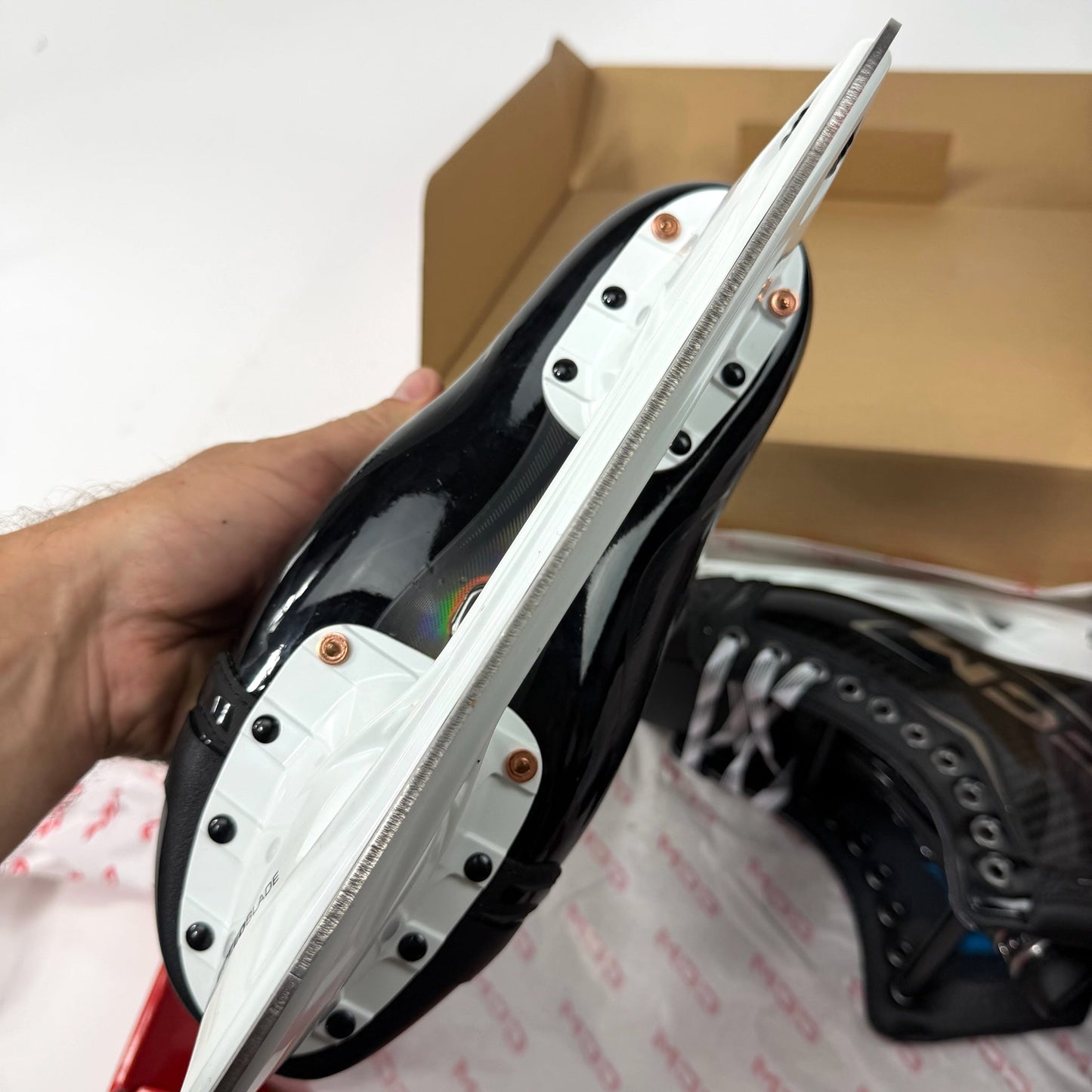 Brand New Total Custom CCM Jetspeed FT8 Pro Skates - Size 6.5 - Regular