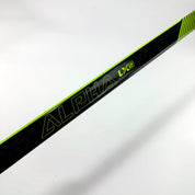 New Right Warrior Alpha LX2 | 85 Flex W90 Curve Grip | F277 - Top Flight Hockey