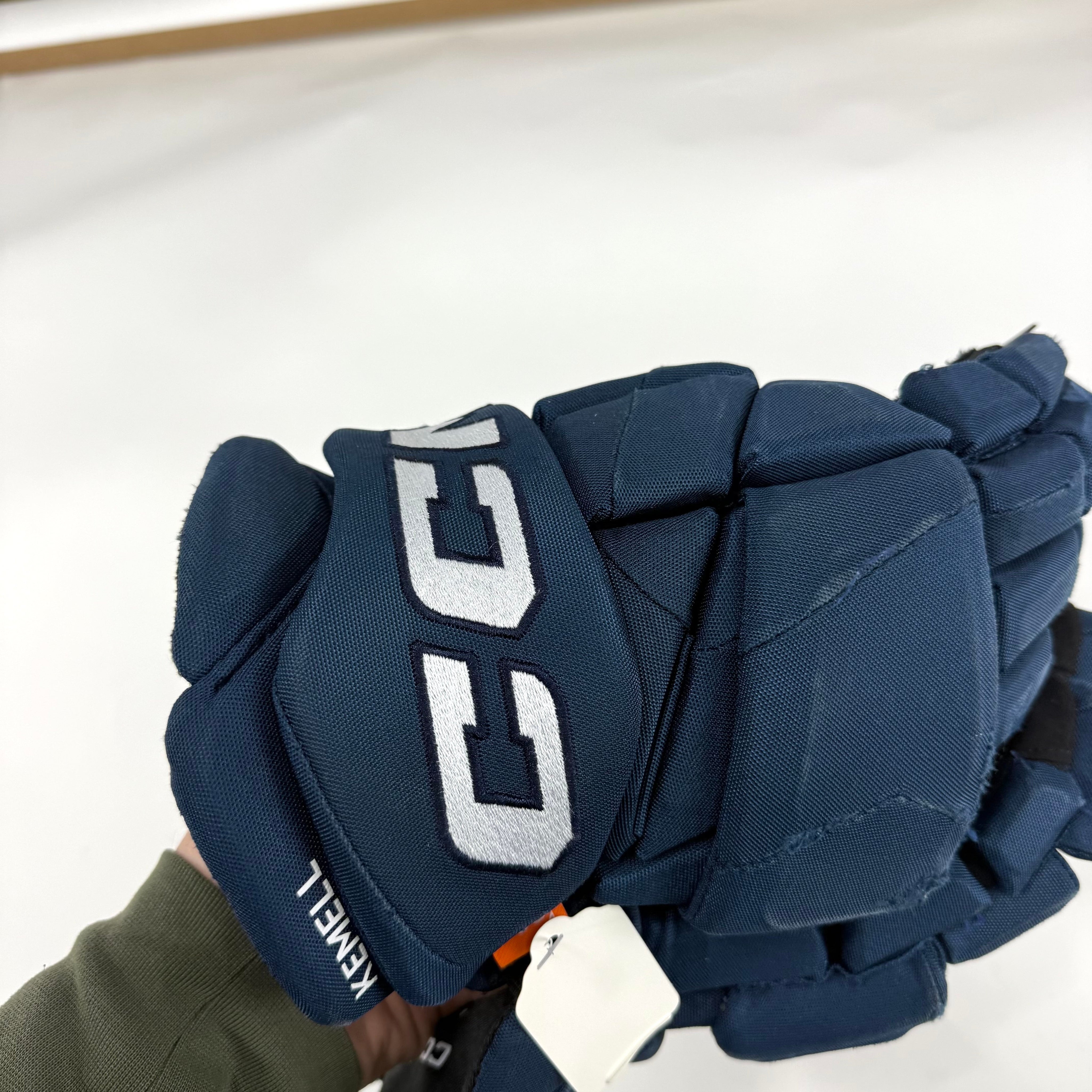 Used Navy CCM Jetspeed Pro Gloves | 14" | D366