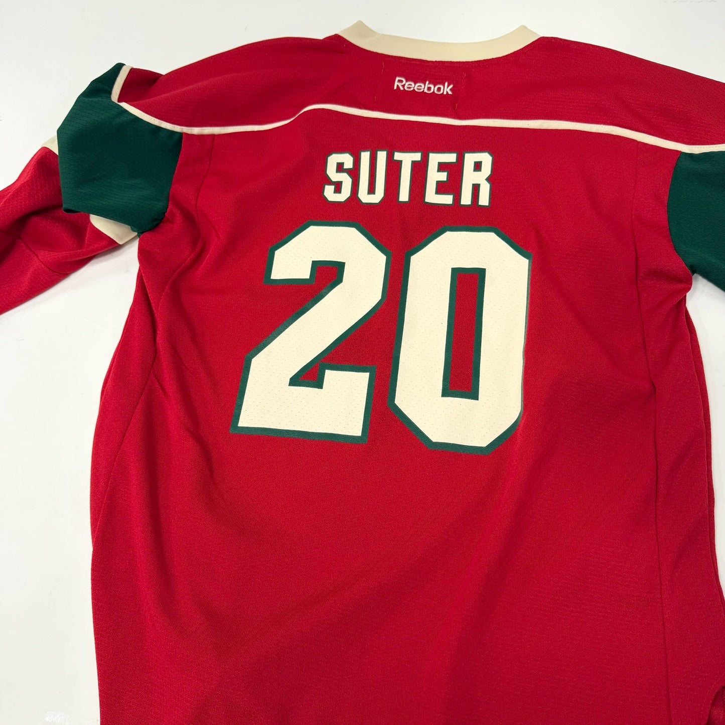 Used Minnesota Wile Reebok Jersey | Ryan Suter | Youth Large/XL | AB513