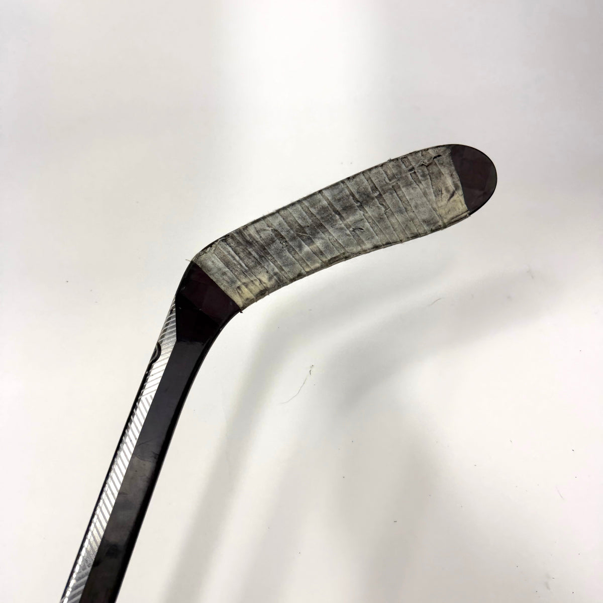 Used Right Warrior Alpha LX Pro | 80 Flex P28 Curve Grip | AB180 - Top Flight Hockey